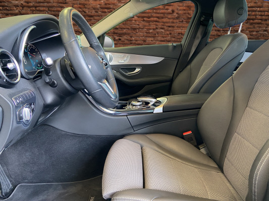 MERCEDES-BENZ C 300 e AMG Line 4Matic-image-10