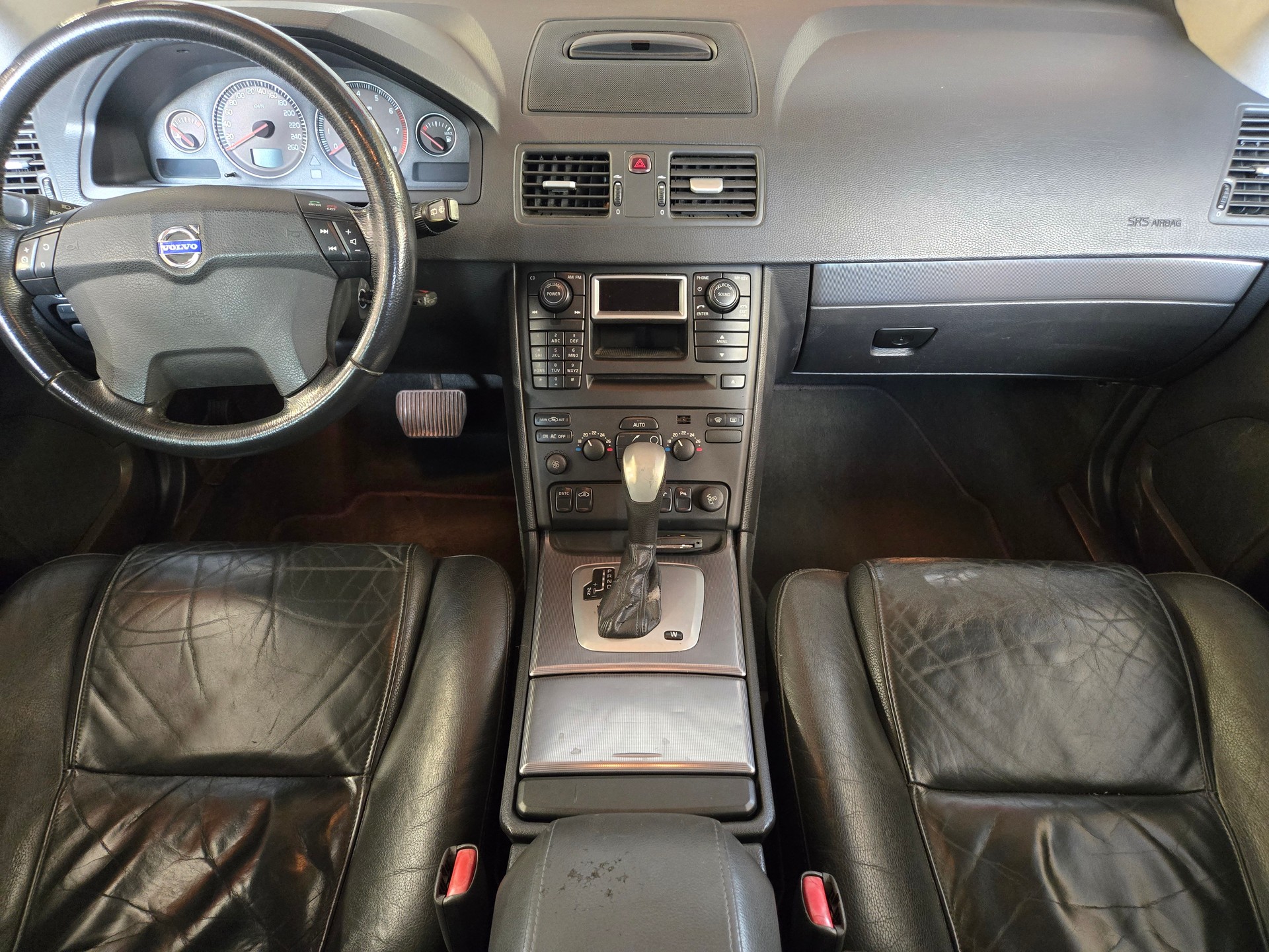 VOLVO XC90 2.5T AWD Geartronic-image-15
