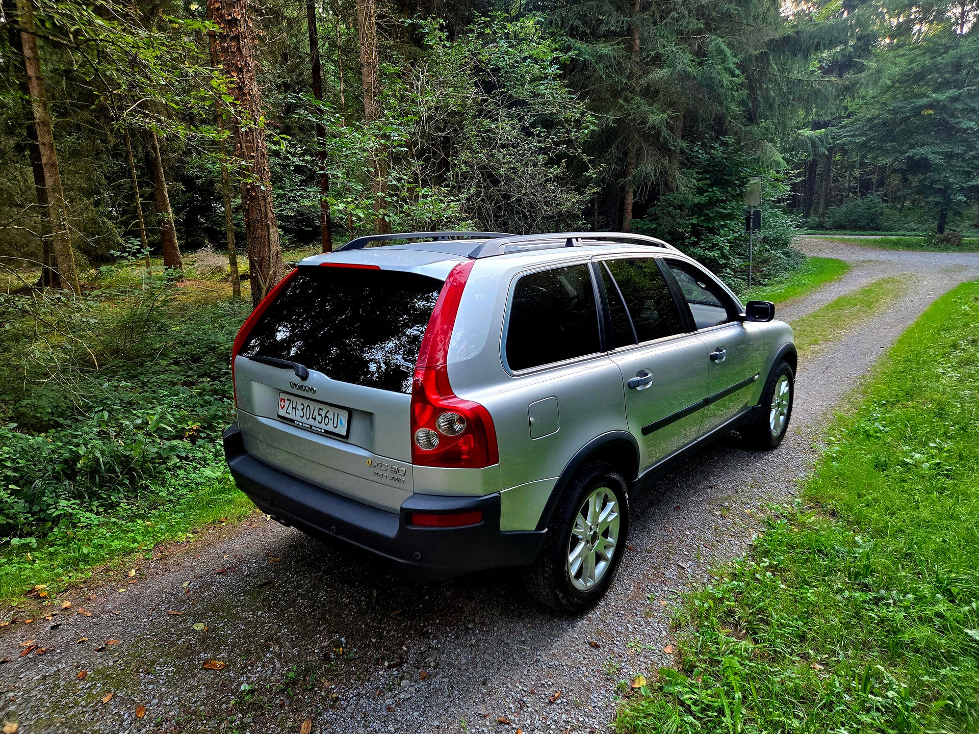 VOLVO XC90 2.5T AWD Geartronic-image-8