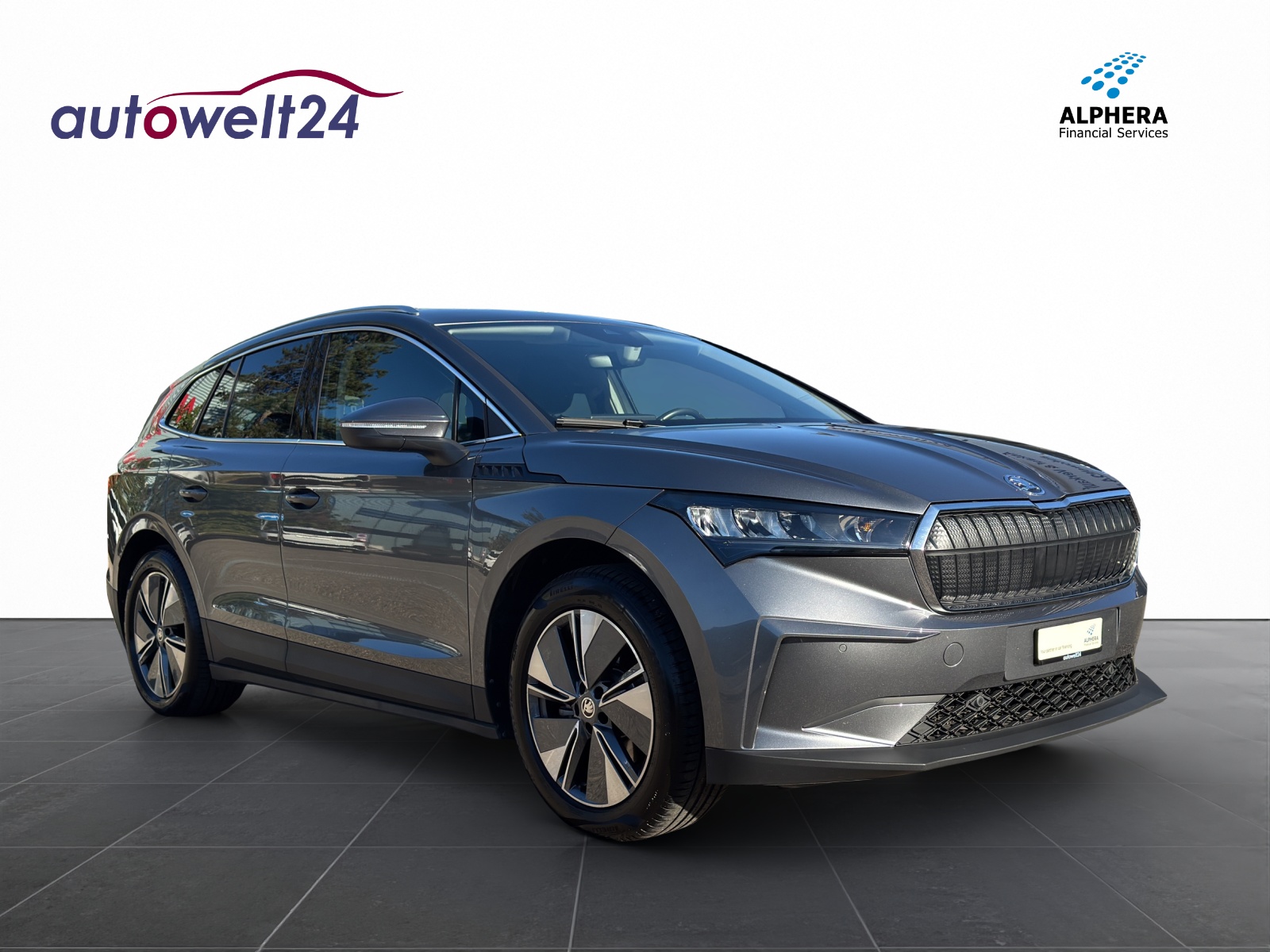 SKODA Enyaq iV 80-showroom-element-2