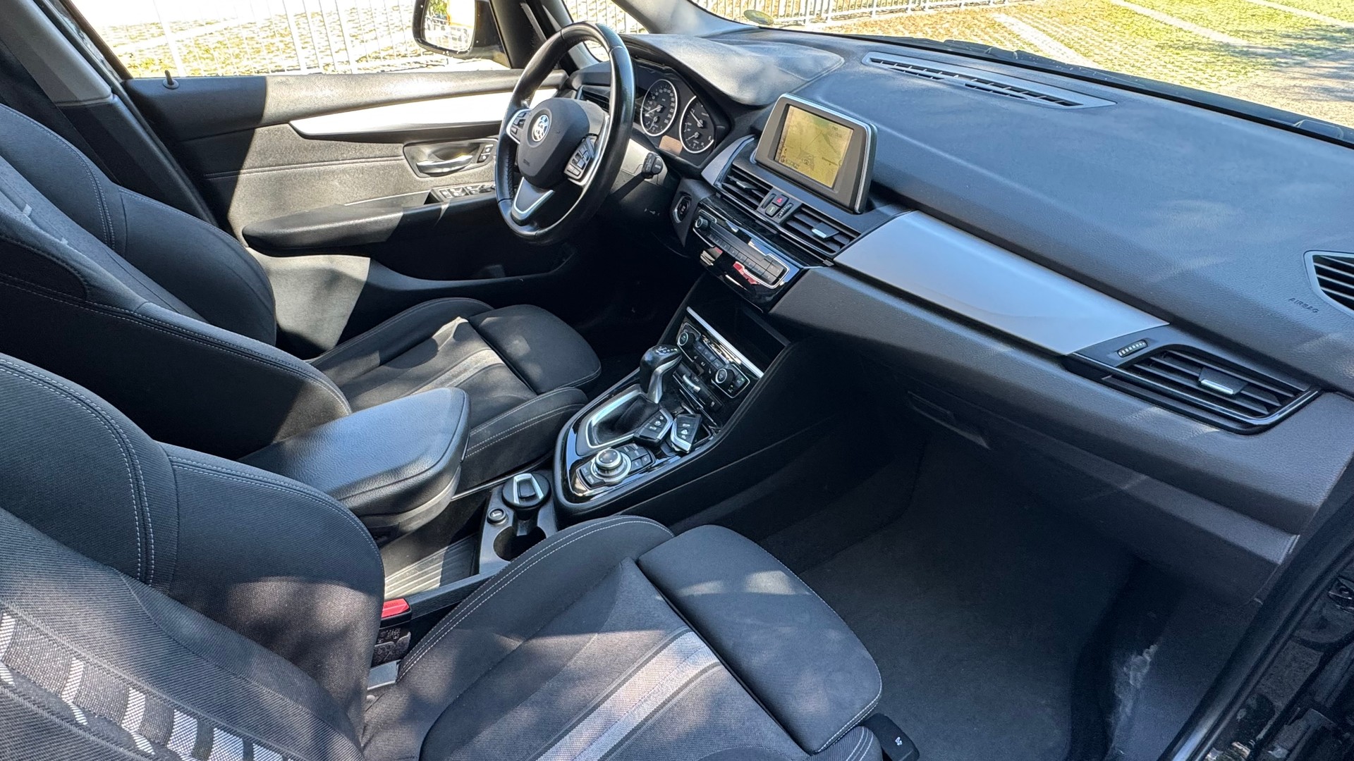 BMW 218d Gran Tourer Sport Line Steptronic-image-9