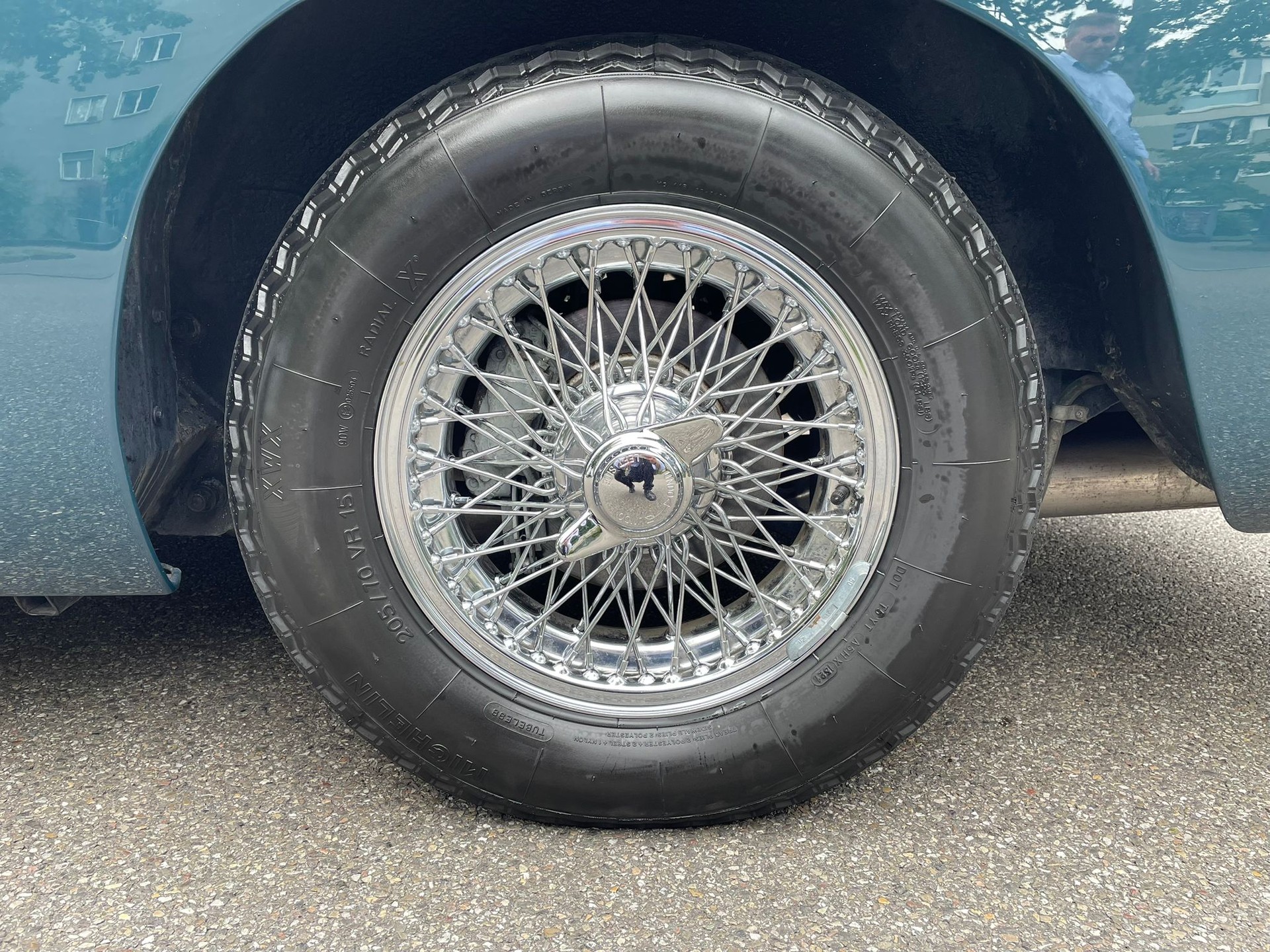 ASTON MARTIN DB5 Convertible-image-3