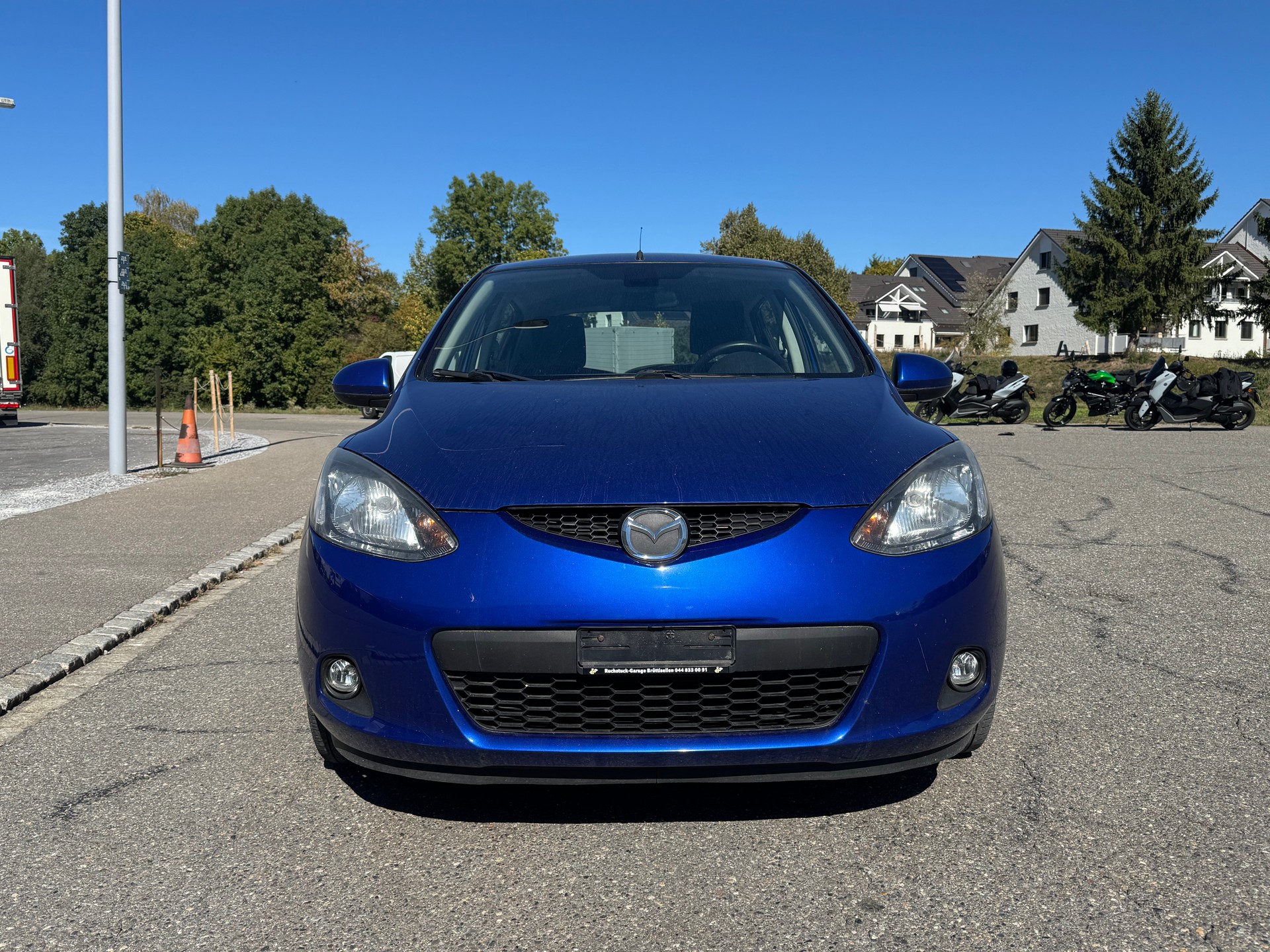 MAZDA 2 1.3i 16V Exclusive-image-1