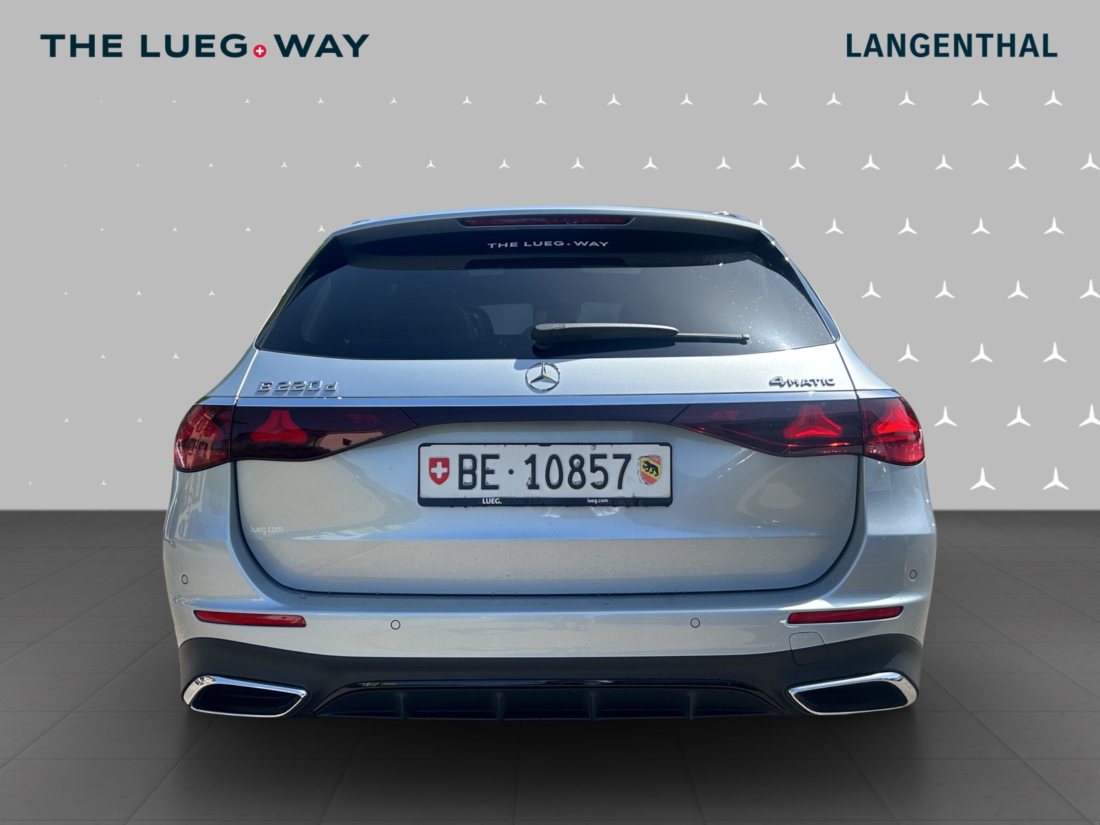 MERCEDES-BENZ E 220 d T 4Matic 9G-Tronic-image-3