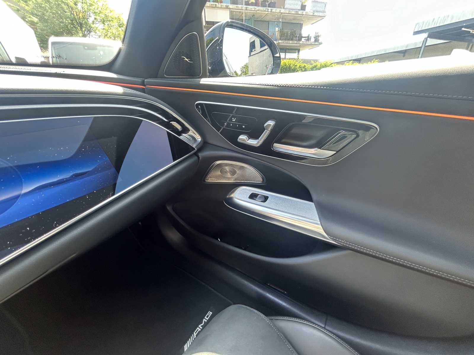 MERCEDES-BENZ E 220 d T 4Matic 9G-Tronic-image-14