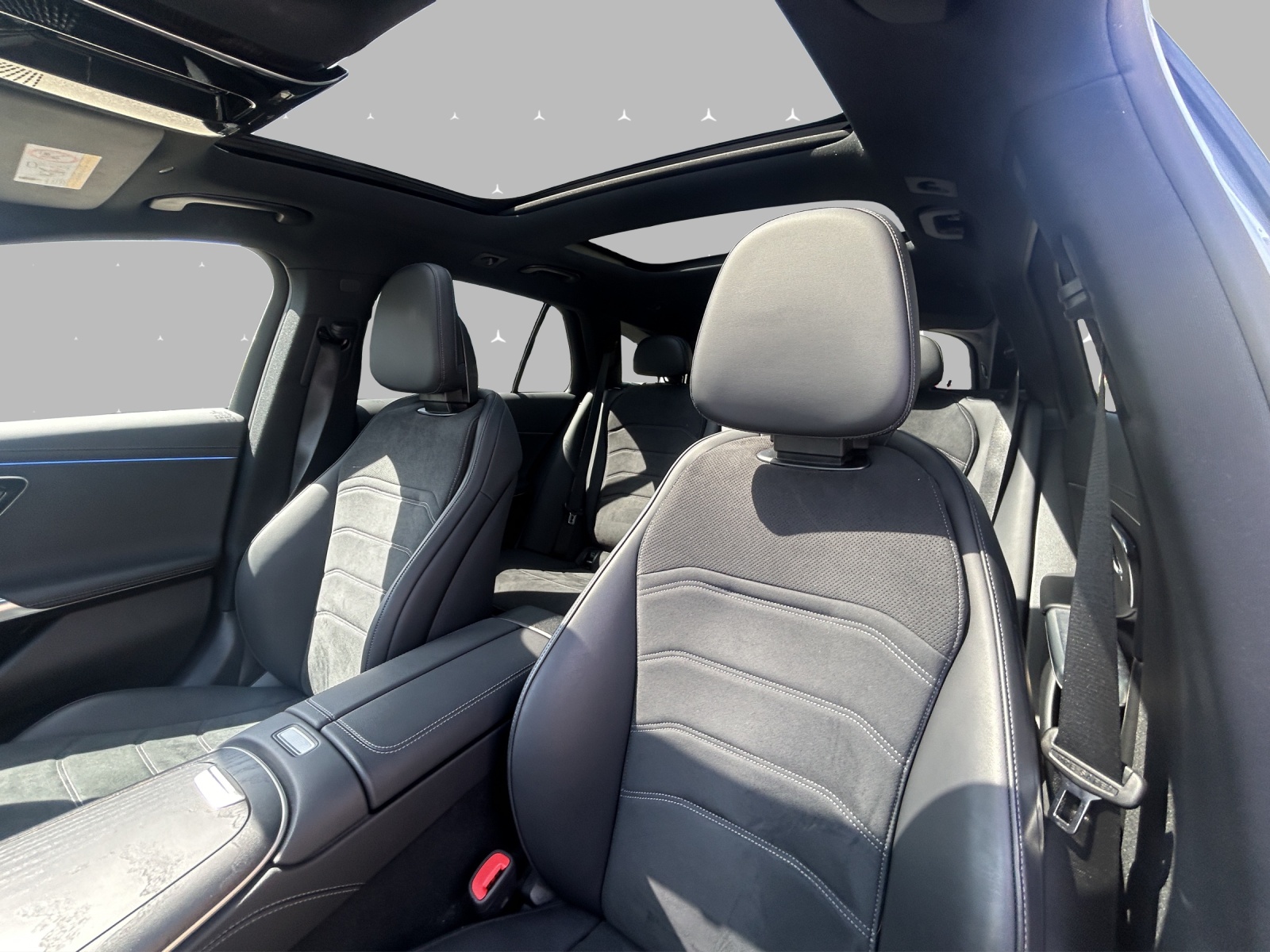 MERCEDES-BENZ E 220 d T 4Matic 9G-Tronic-image-8