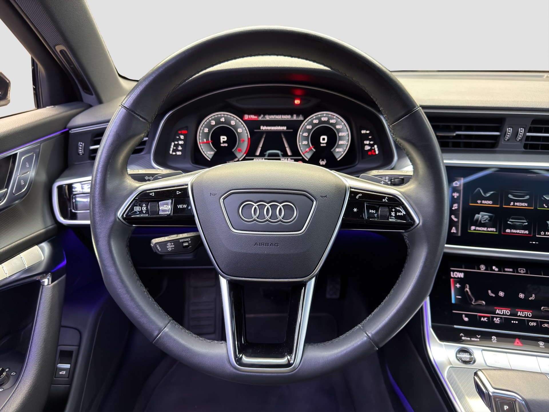 AUDI A6 Avant 45 TFSI Sport S-tronic quattro-image-9