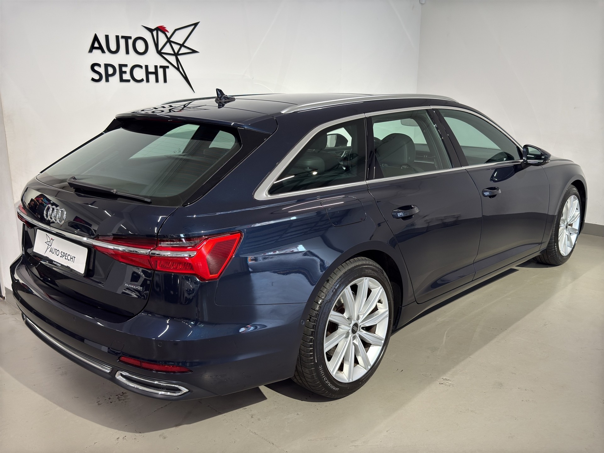 AUDI A6 Avant 45 TFSI Sport S-tronic quattro-showroom-element-3