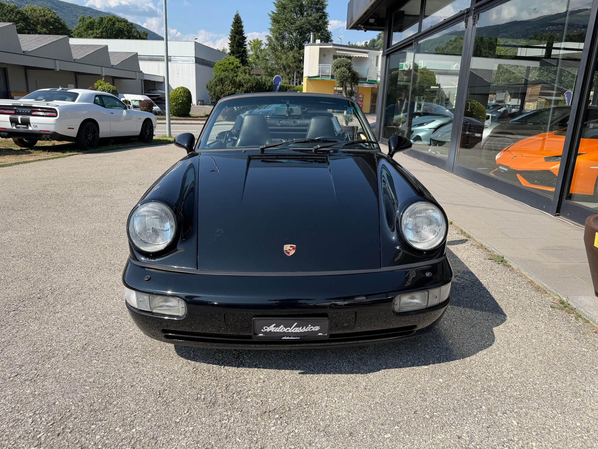 PORSCHE 911 Carrera 4 Cabrio-image-1