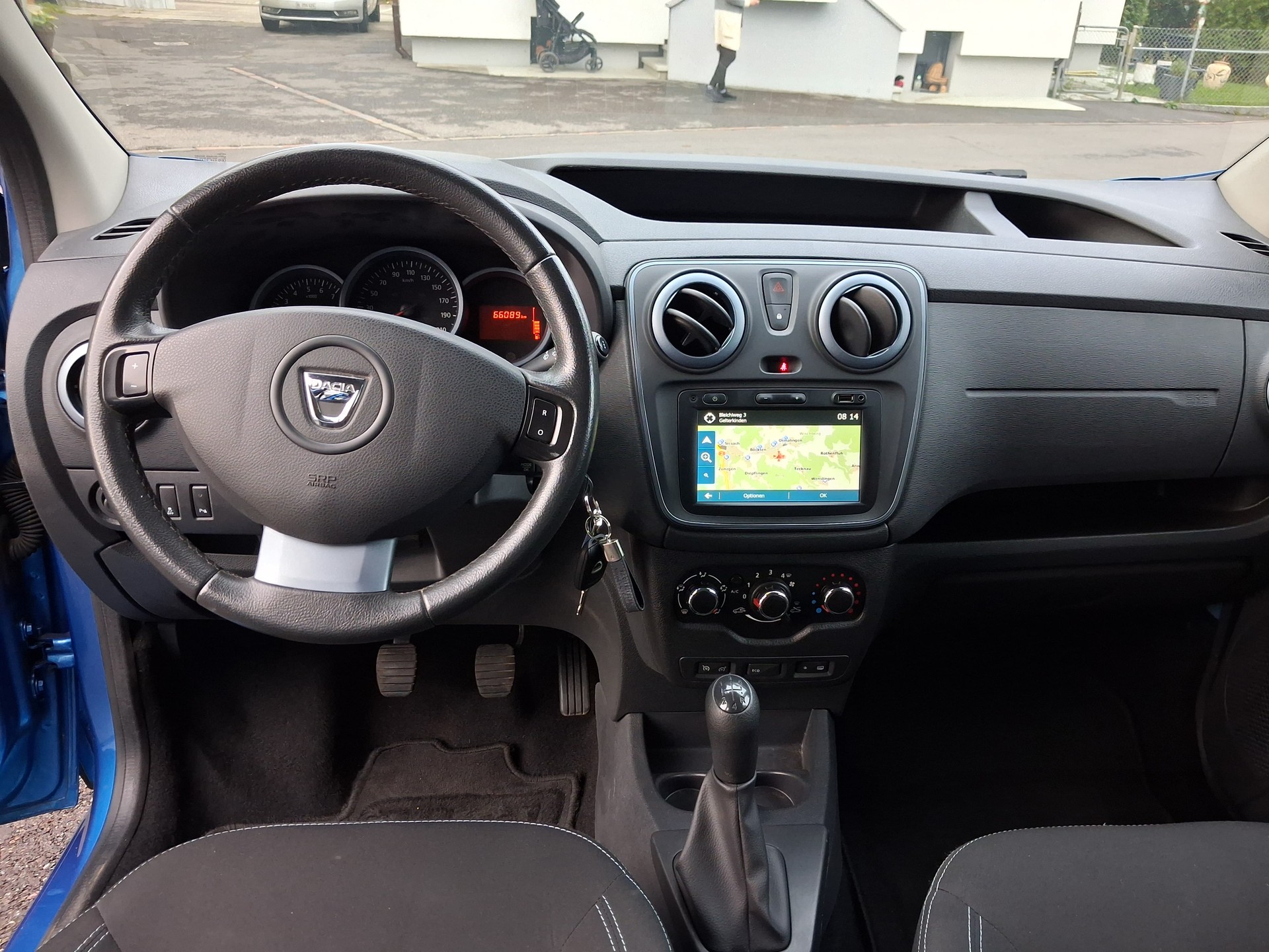 DACIA Dokker 1.2 TCe Stepway S/S-image-4