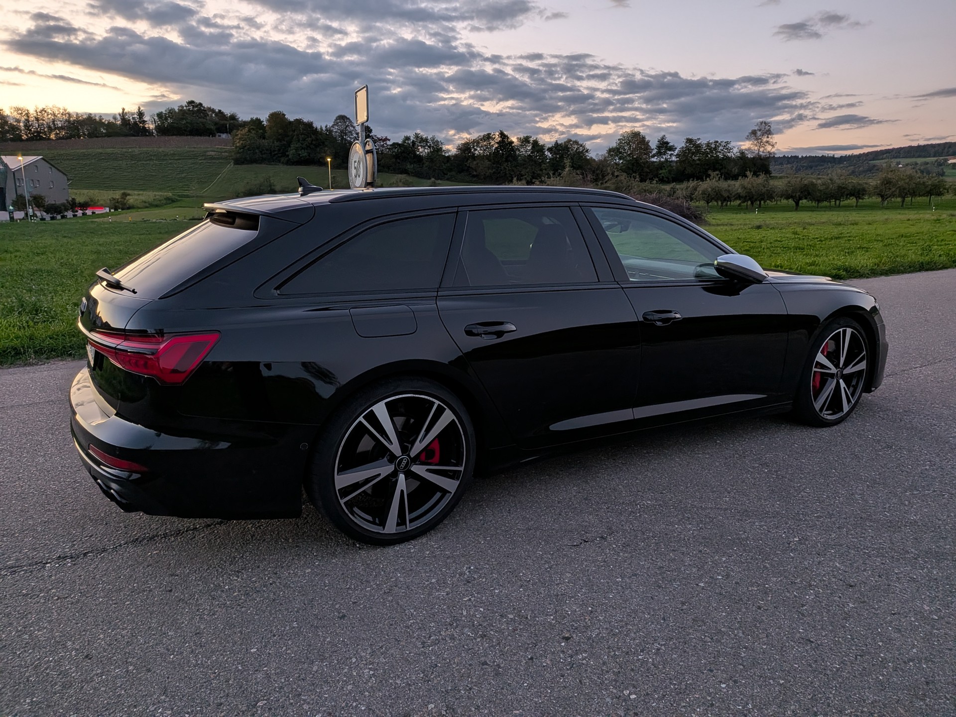 AUDI S6 Avant 3.0 TDI quattro tiptronic-image-8