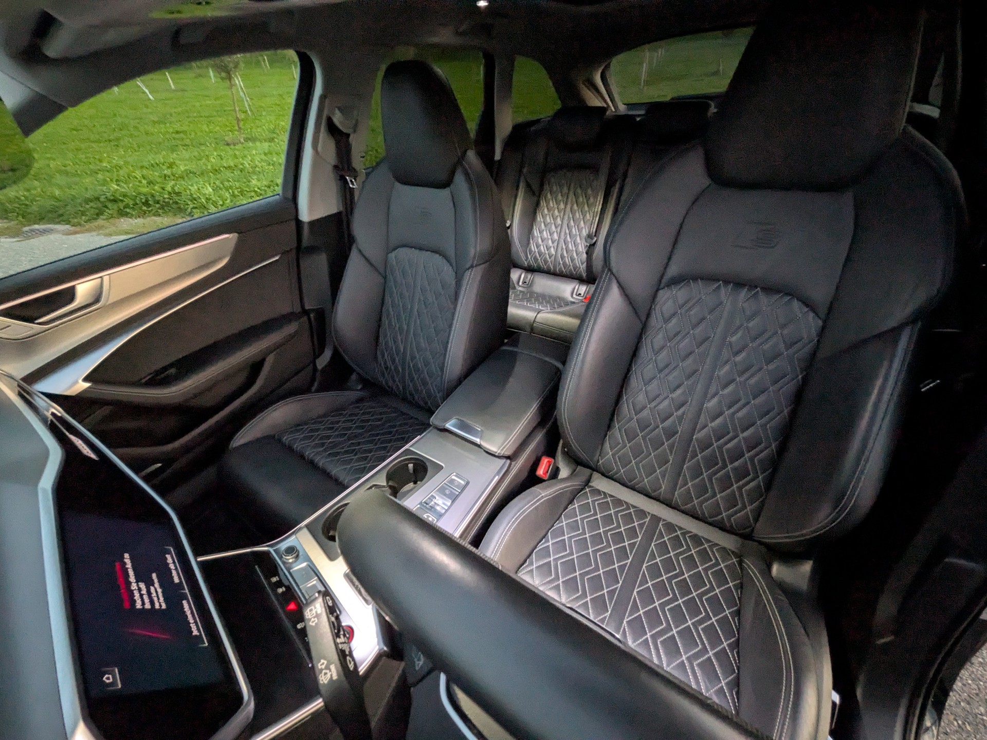 AUDI S6 Avant 3.0 TDI quattro tiptronic-image-16