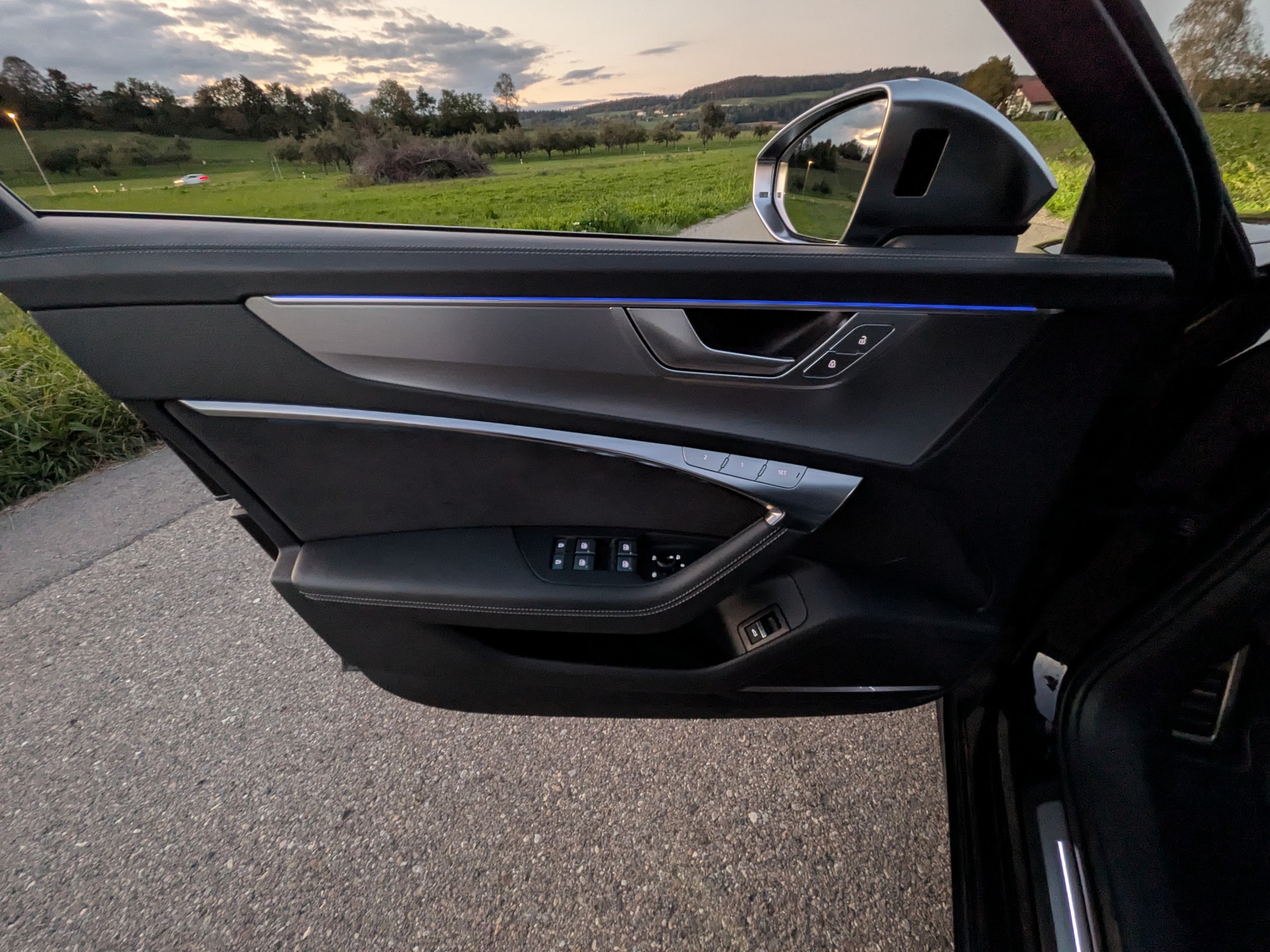 AUDI S6 Avant 3.0 TDI quattro tiptronic-image-21
