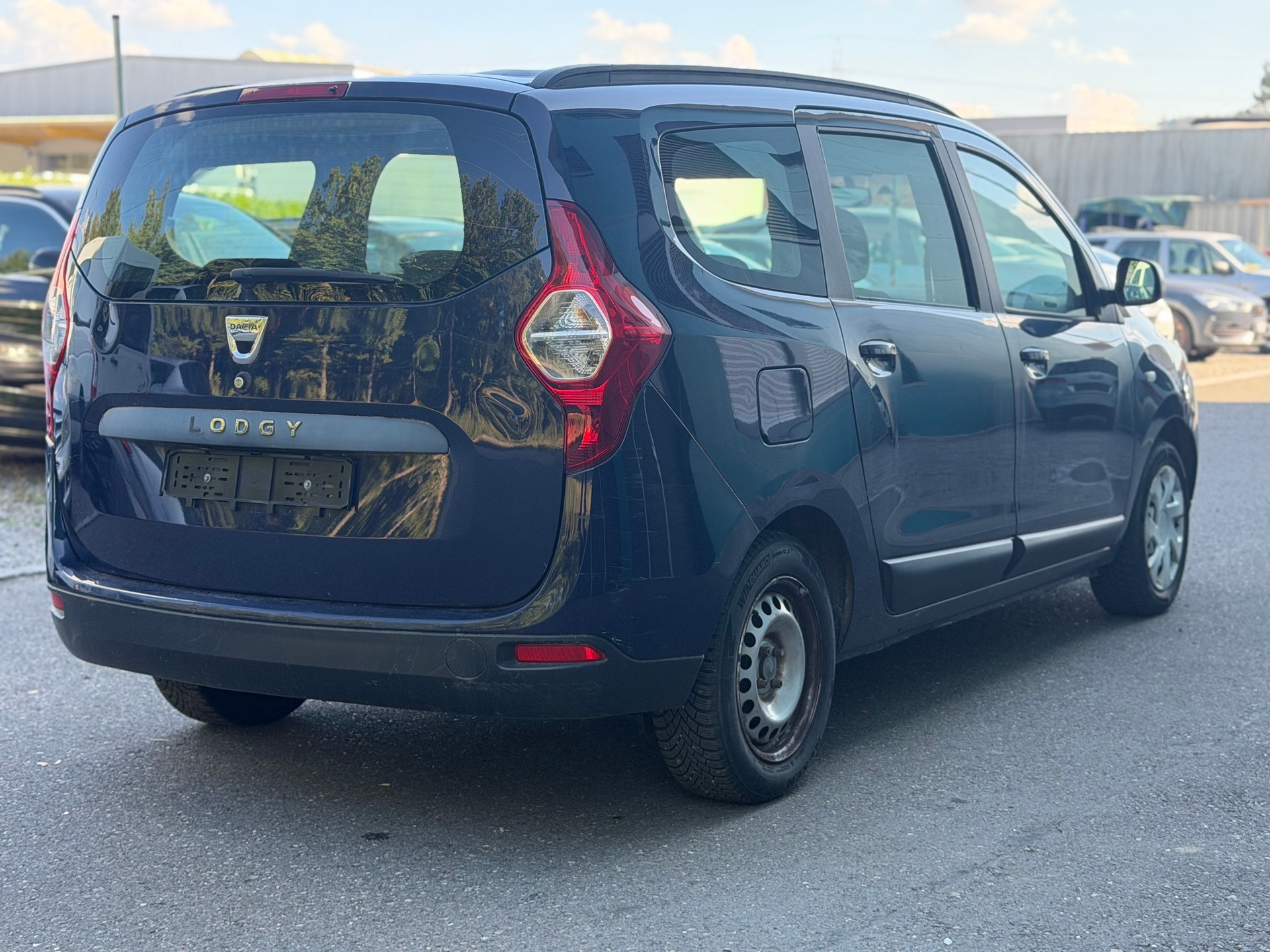 DACIA Lodgy 1.2 Turbo Ambiance 5PL-image-3