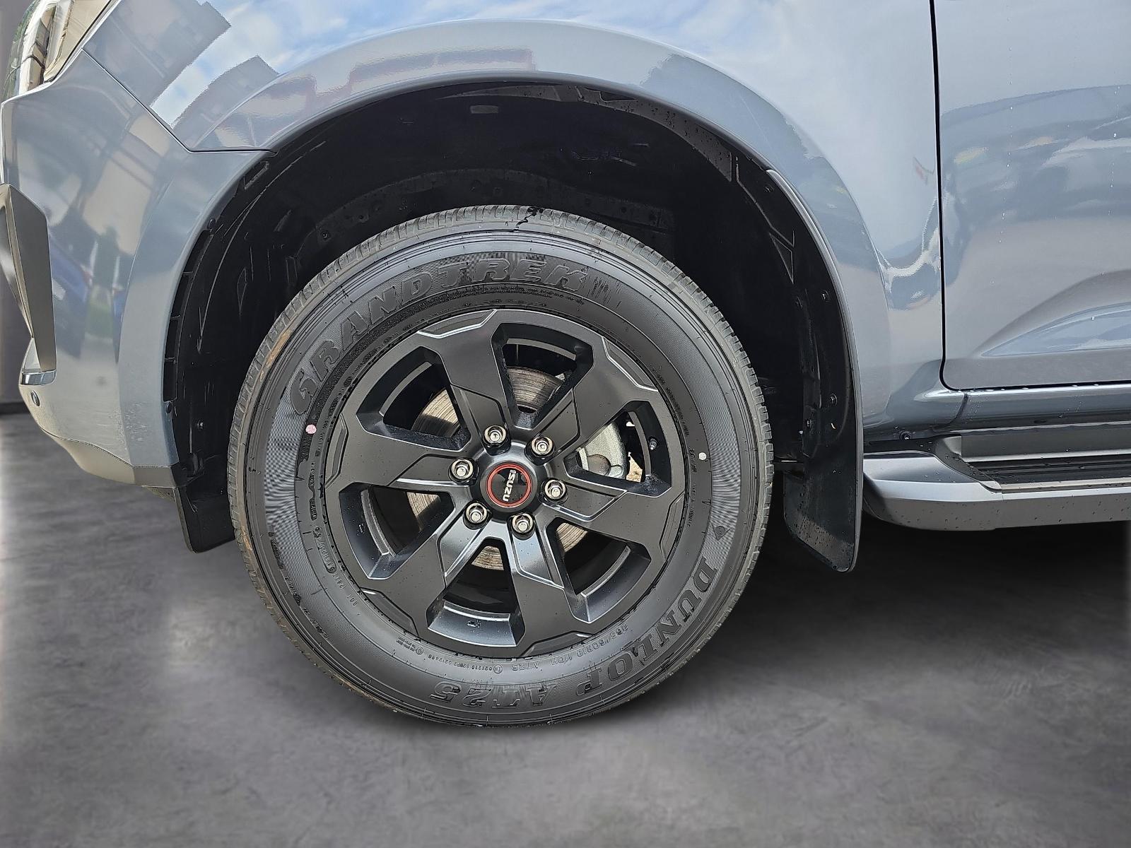 ISUZU D-Max Crew Pick-up 1.9 DDi N60 Nitro Sport 4x4-image-12