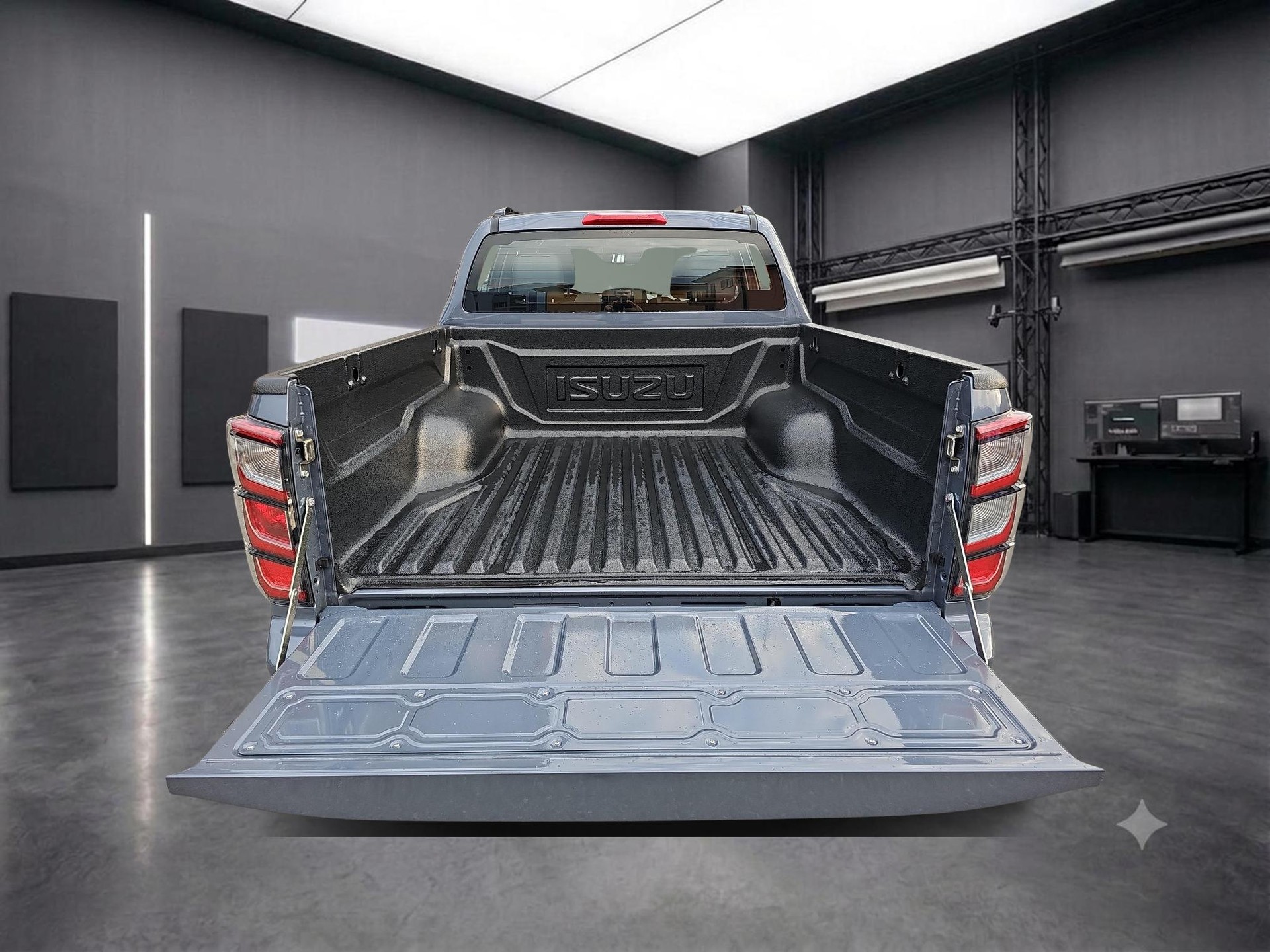 ISUZU D-Max Crew Pick-up 1.9 DDi N60 Nitro Sport 4x4-image-11
