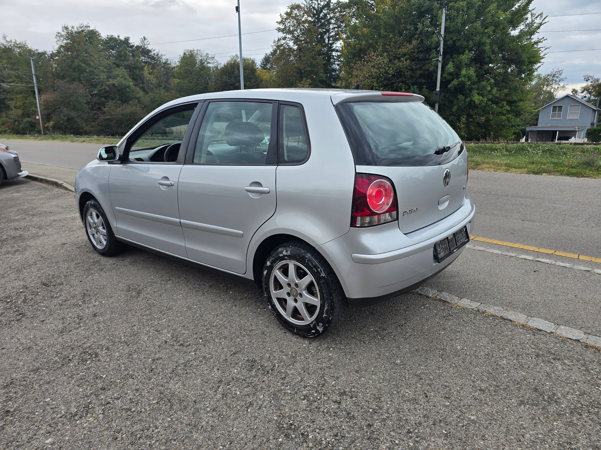 VW Polo 1.6 16V Trendline-image-3