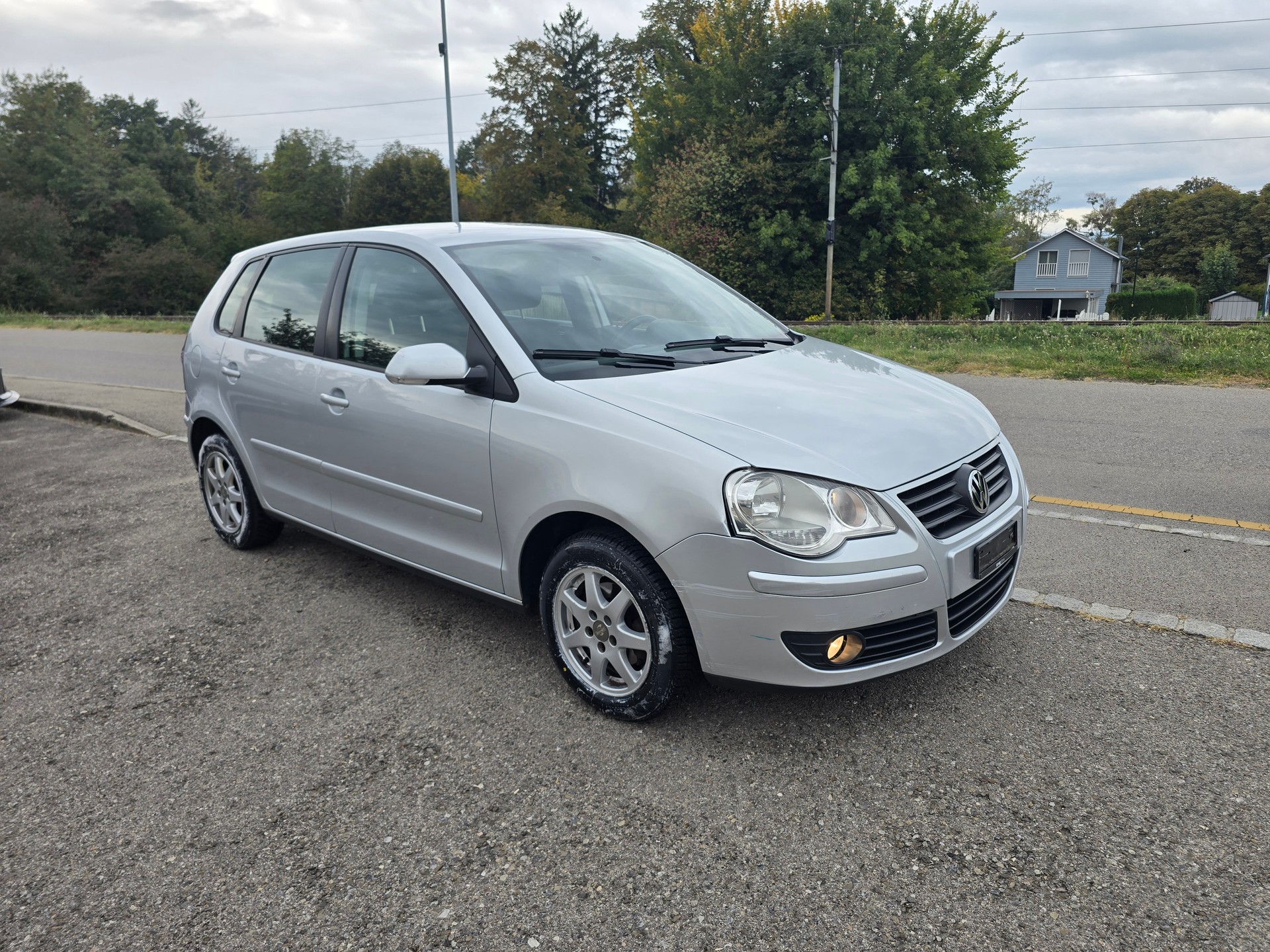 VW Polo 1.6 16V Trendline-image-1