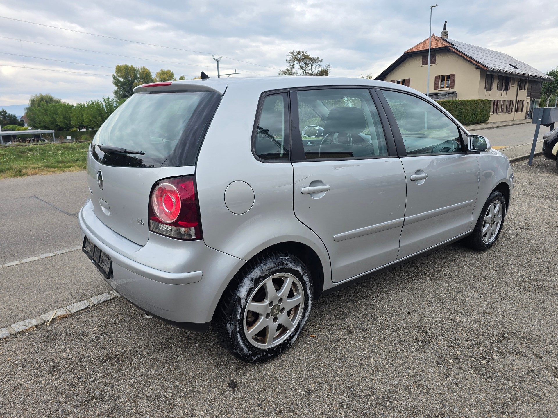 VW Polo 1.6 16V Trendline-image-5