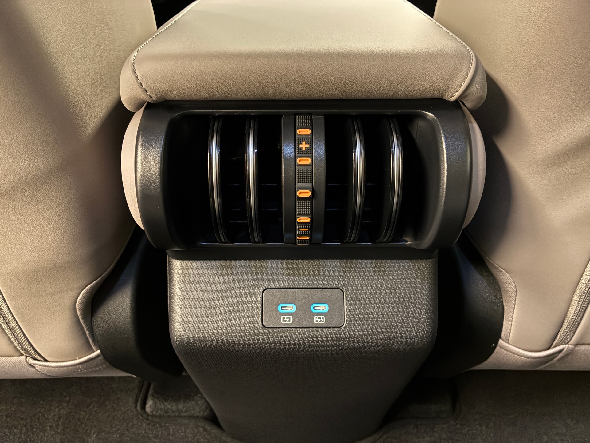 BYD Atto 3 EVO Design-image-15
