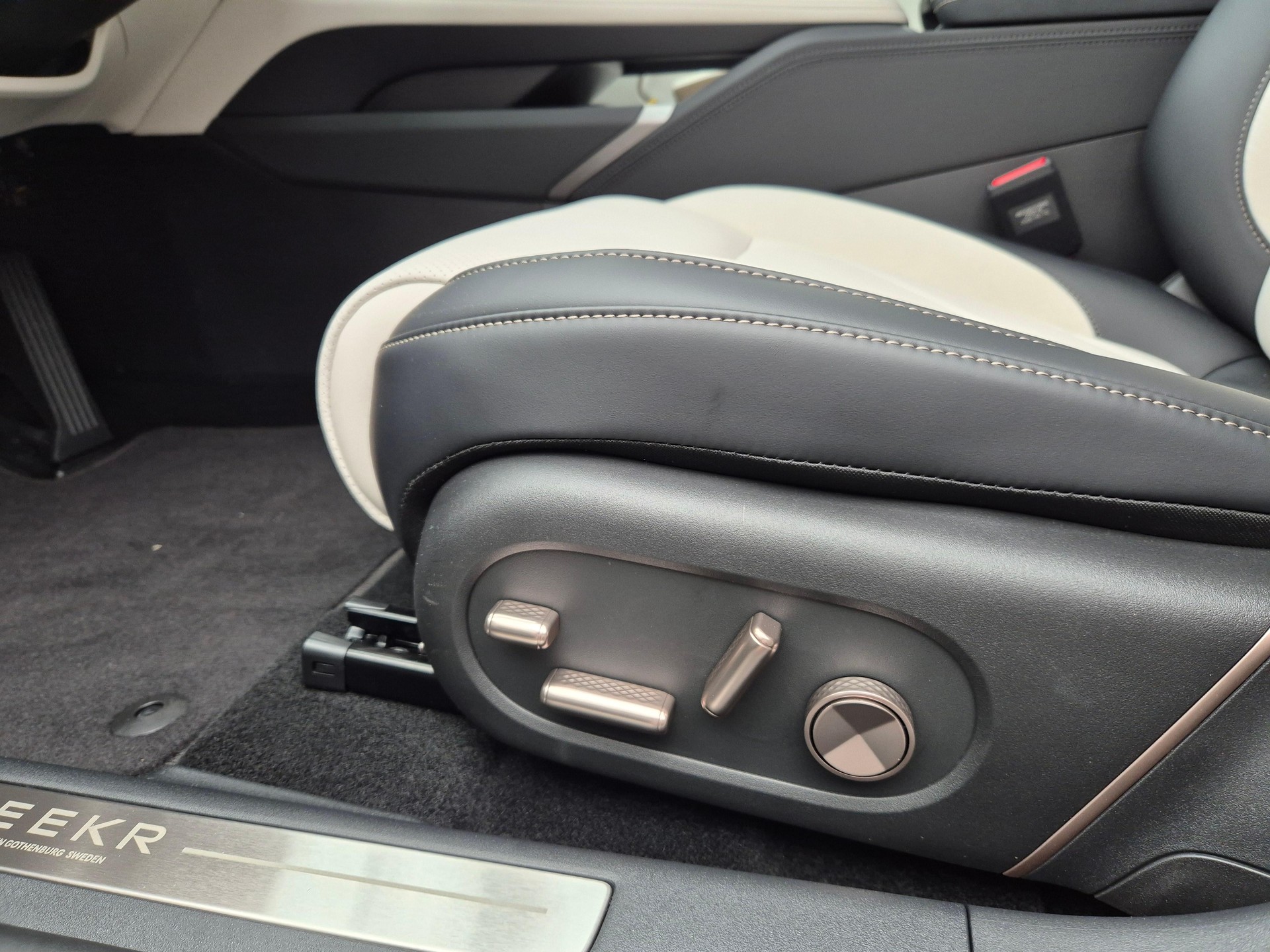 ZEEKR 7GT Privilege Launch Edition AWD - ab 1.29% Leasingzins-image-18