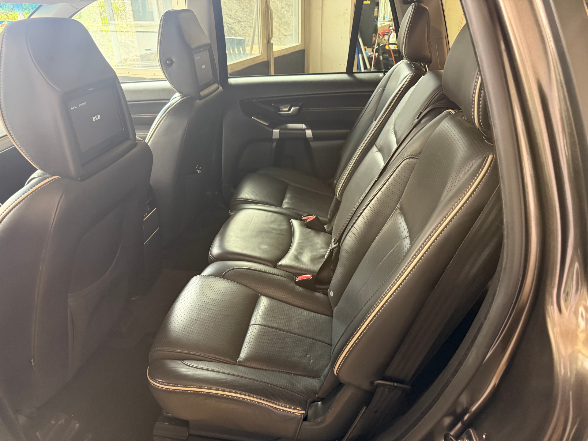 VOLVO XC90 D5 AWD Executive Geartronic-image-8