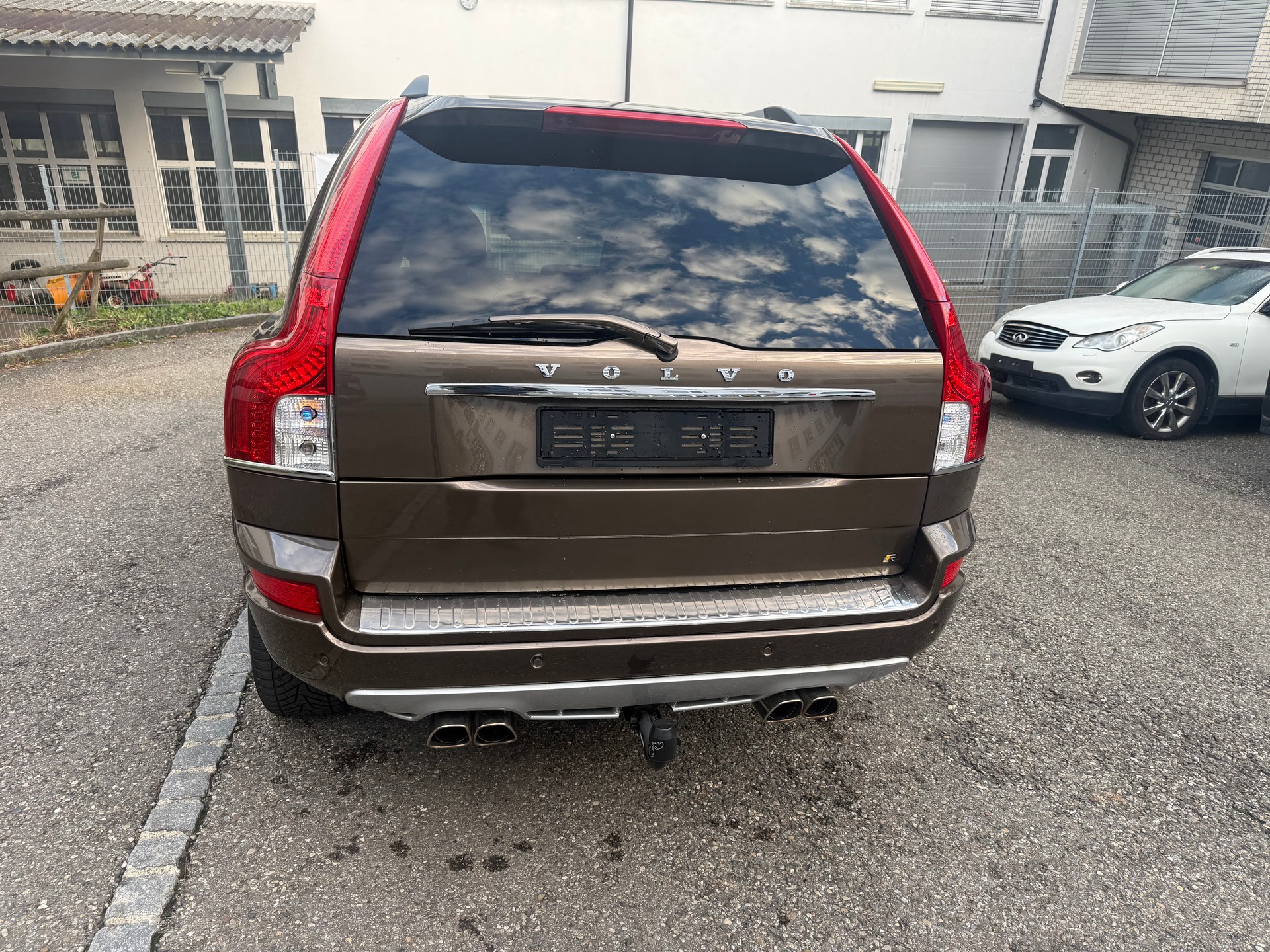 VOLVO XC90 D5 AWD Executive Geartronic-image-5