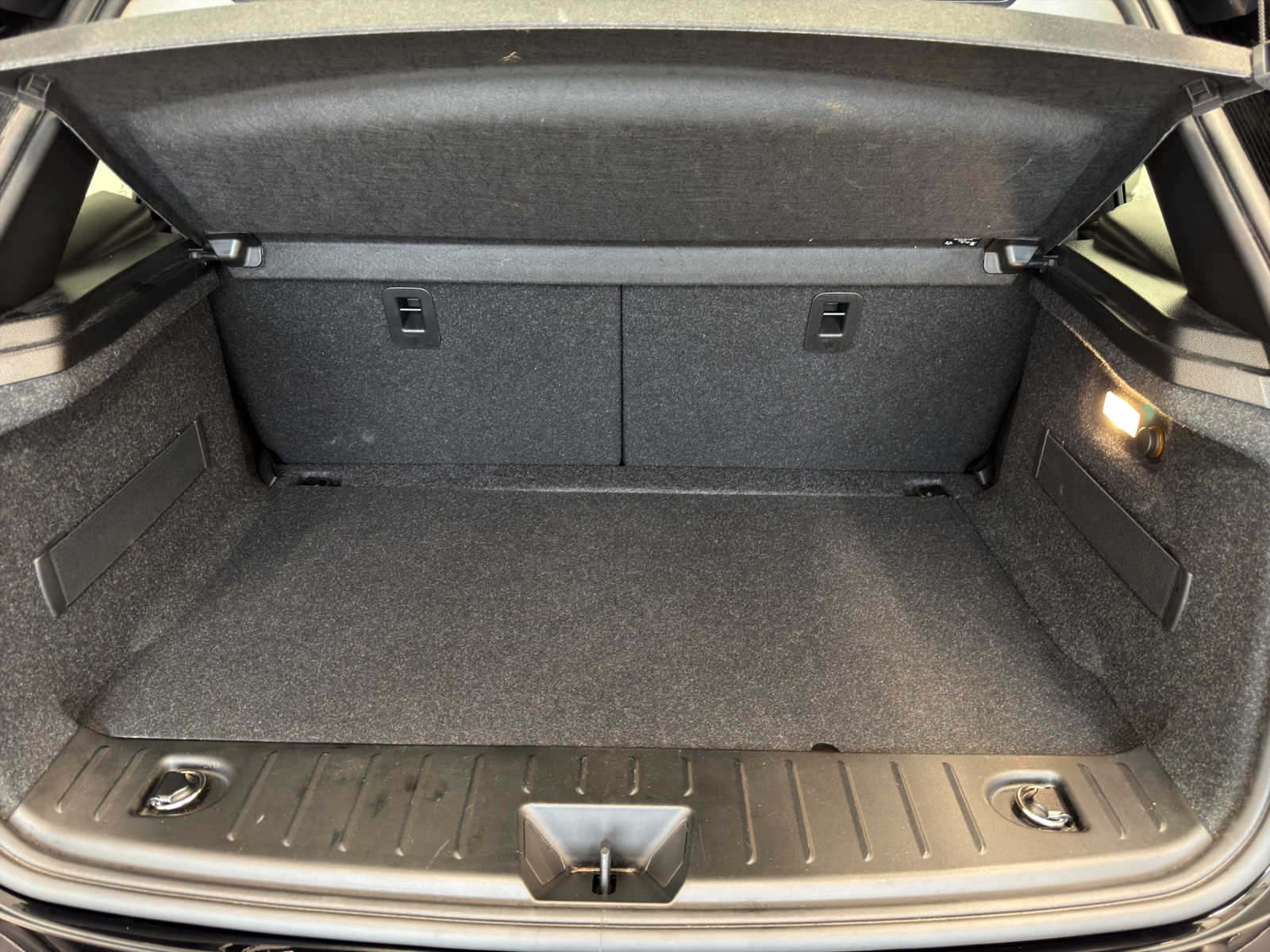 BMW i3 S E-Motor 120 Ah GLASDACH, ELEKTRISCH-image-22