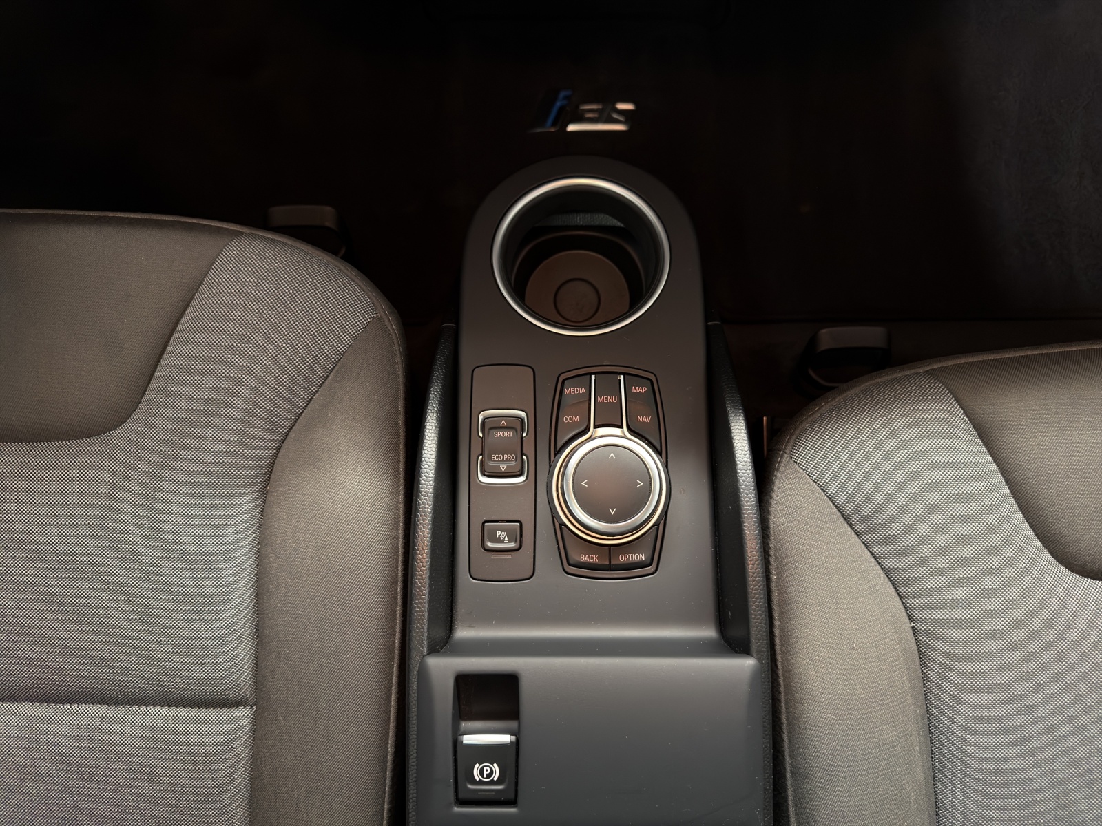 BMW i3 S E-Motor 120 Ah GLASDACH, ELEKTRISCH-image-15