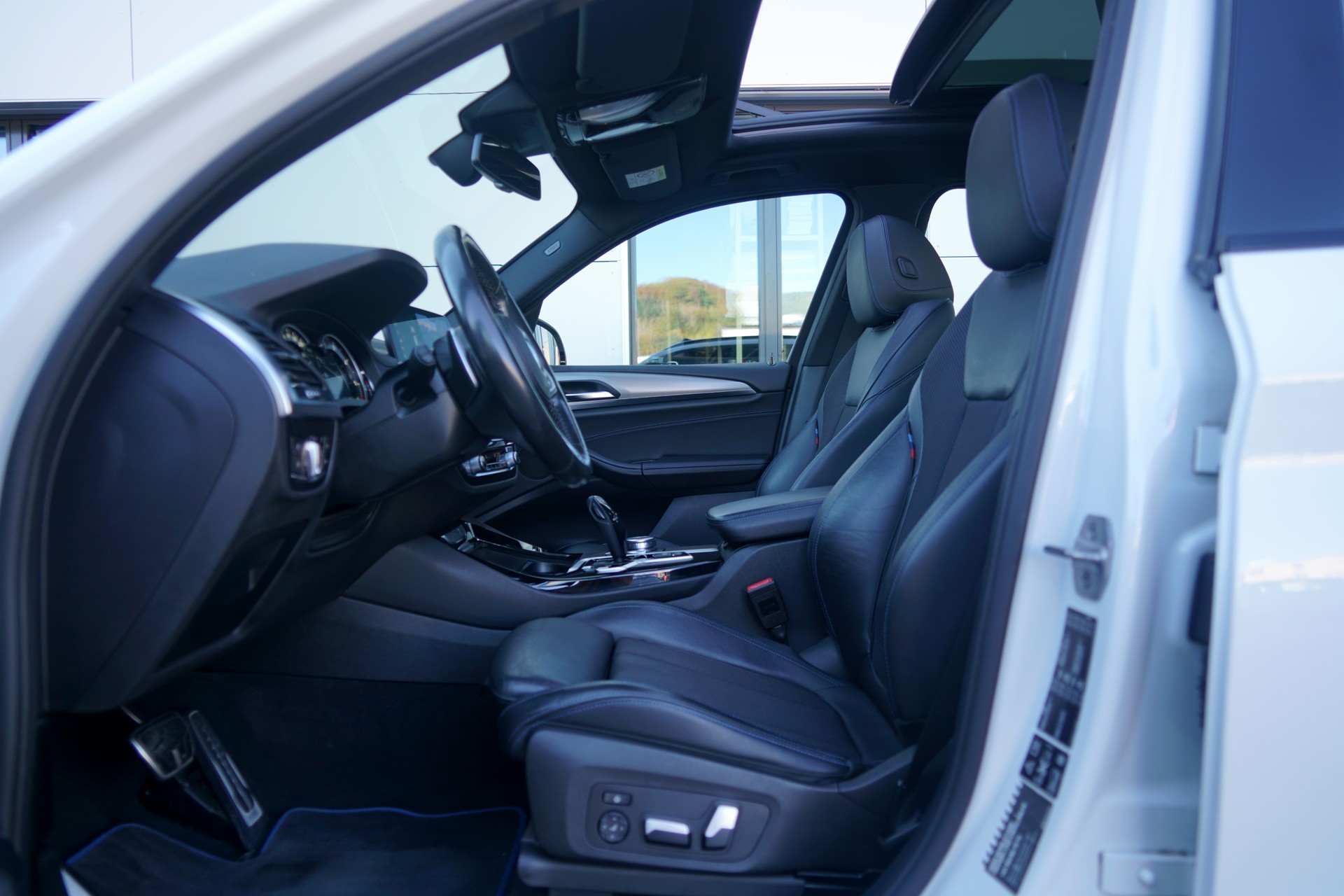 BMW X3 xDrive 25d M Sport Steptronic (CH)-image-4
