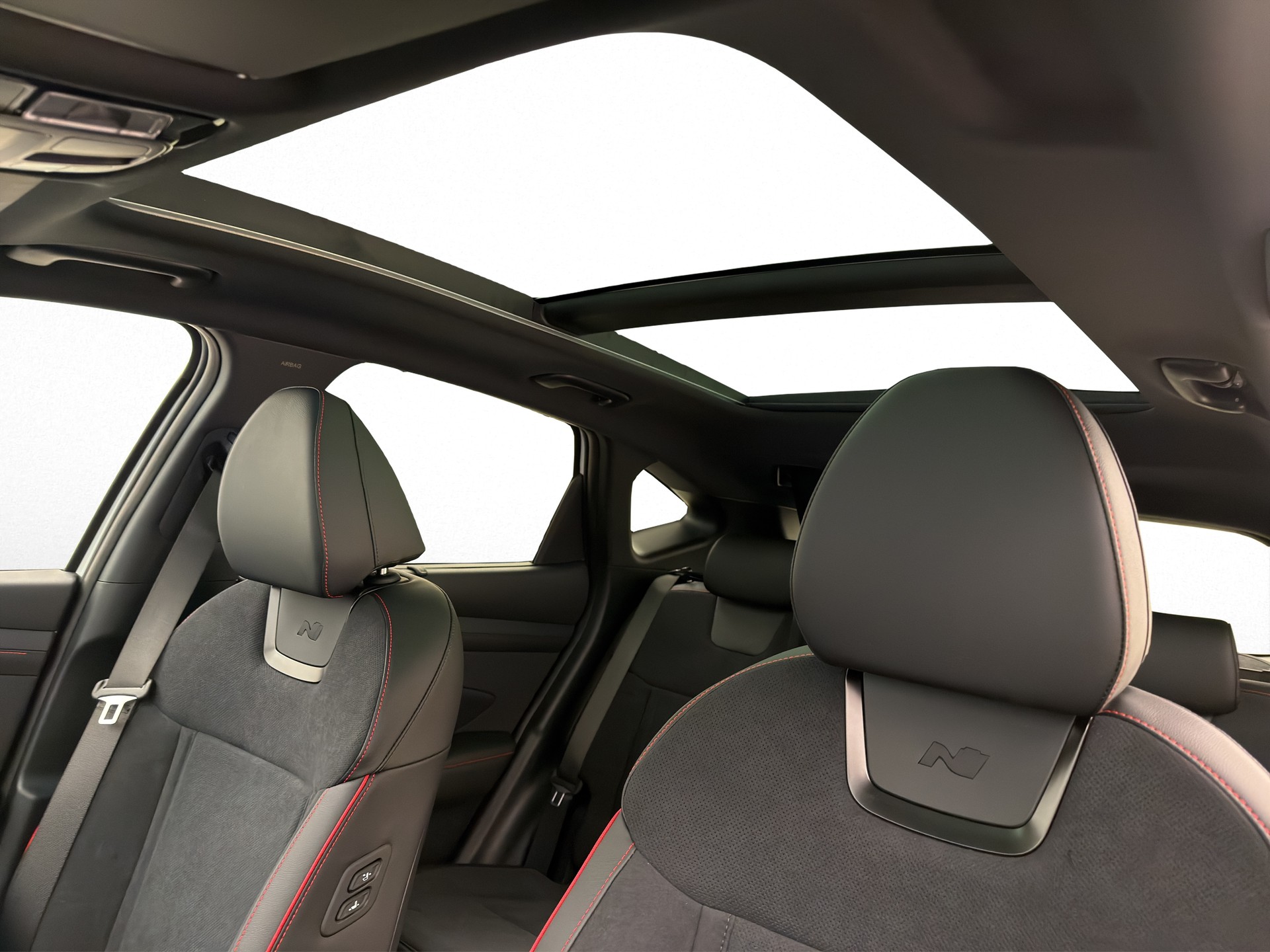 HYUNDAI Tucson 1.6 T-GDi HEV N-Line 4WD-image-14