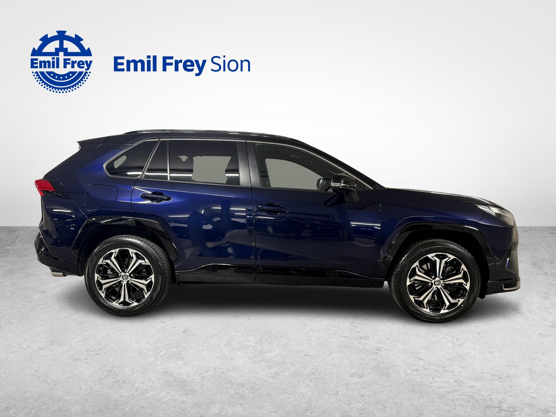 TOYOTA RAV4 2.5 Plug-In-Hybrid Platinum-image-6