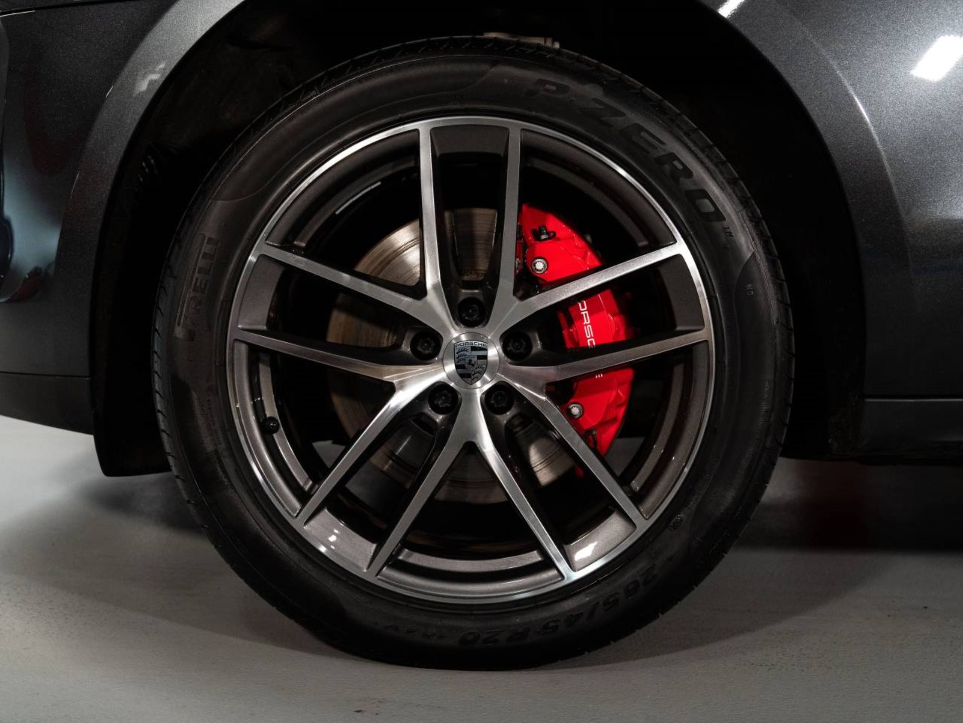 PORSCHE Macan S-image-16