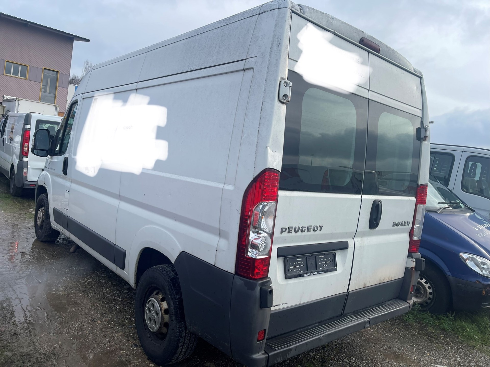 PEUGEOT Boxer 2.2 HDI 335 L2H2-image-2