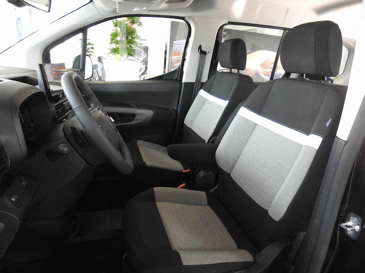 CITROEN Berlingo 1.5 BlueHDi 130 Max-image-14