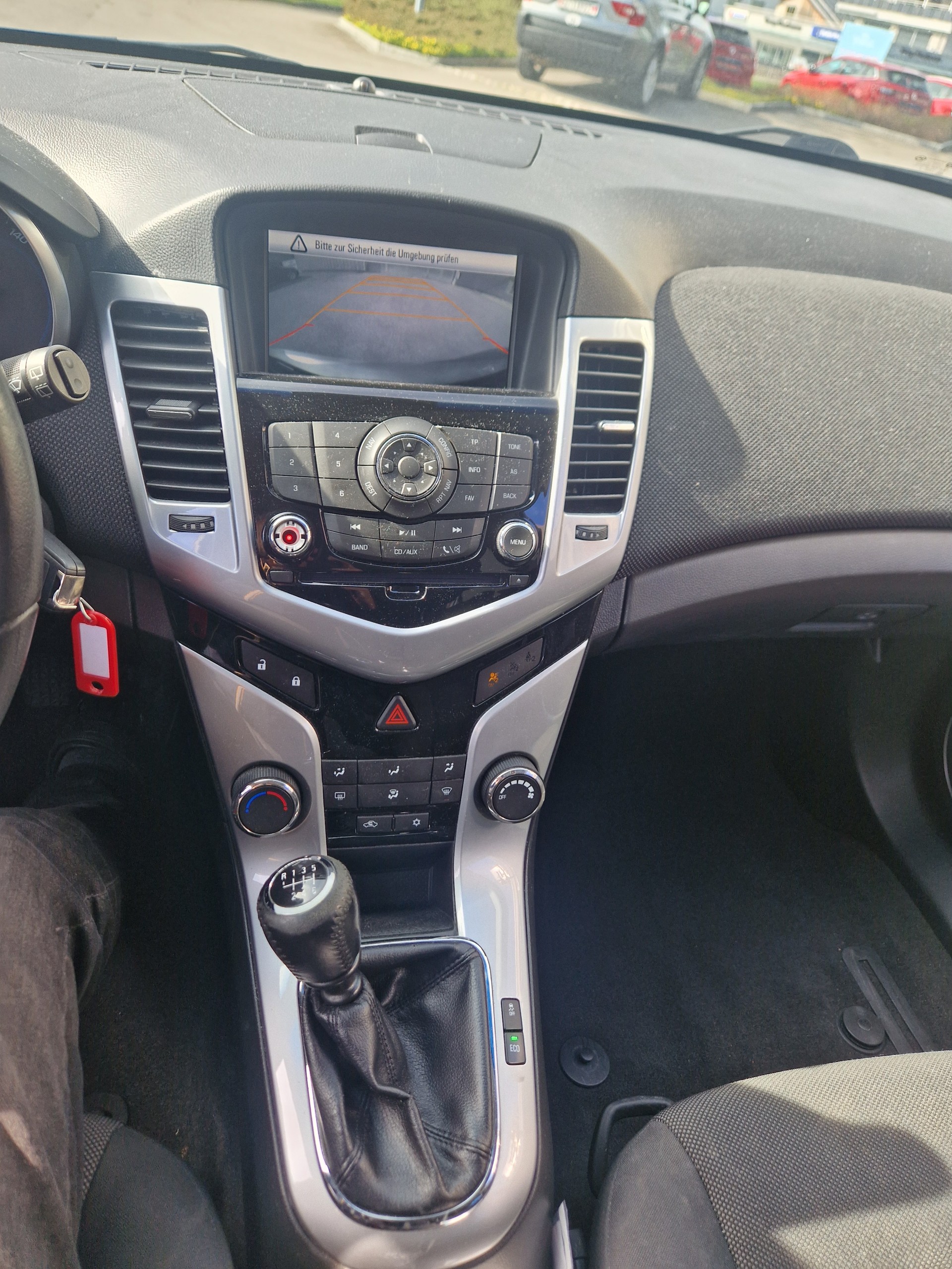 CHEVROLET Cruze Station Wagon 1.7 VCDi LTZ-image-5