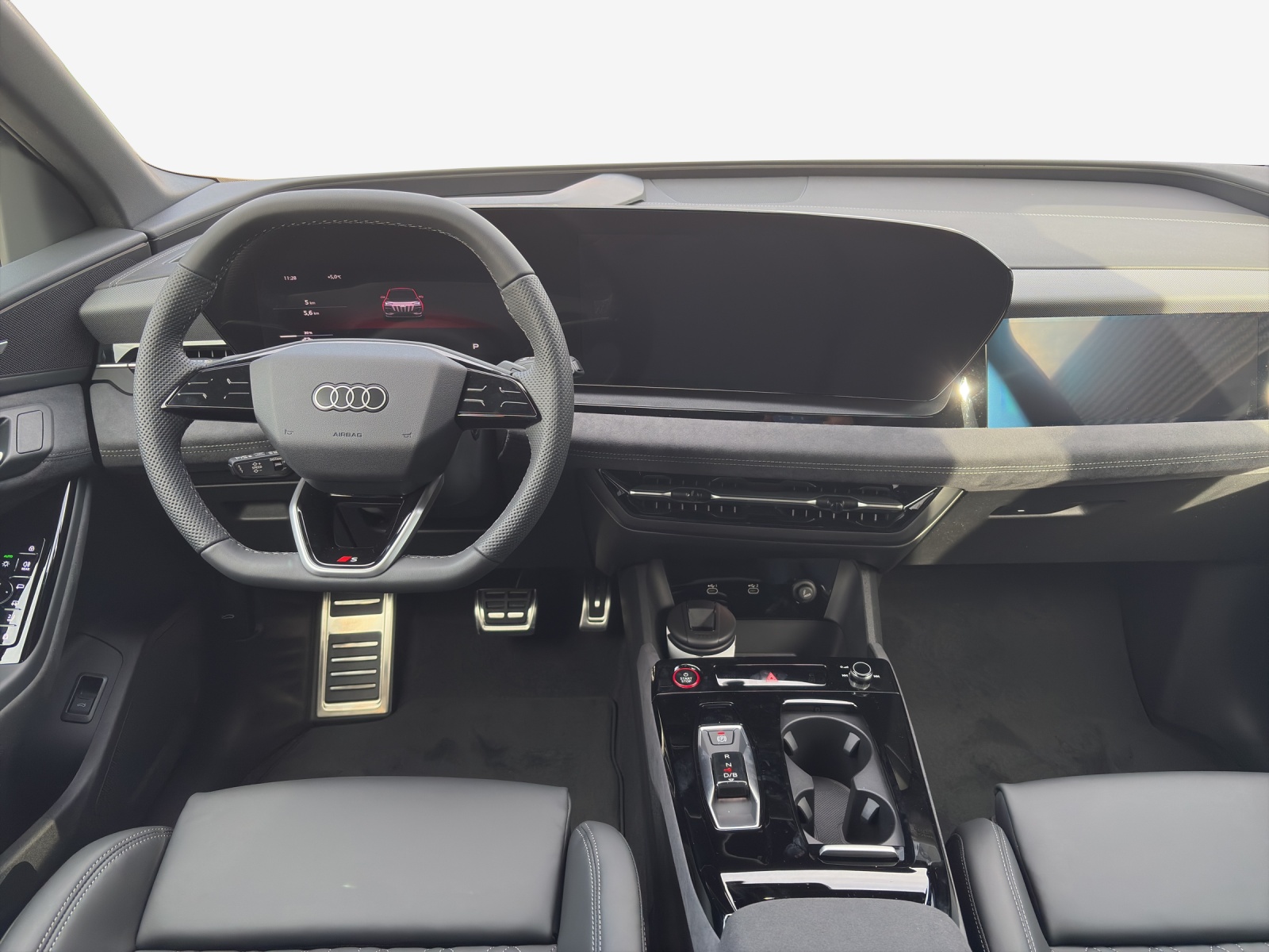 AUDI SQ6 e-tron quattro-image-8