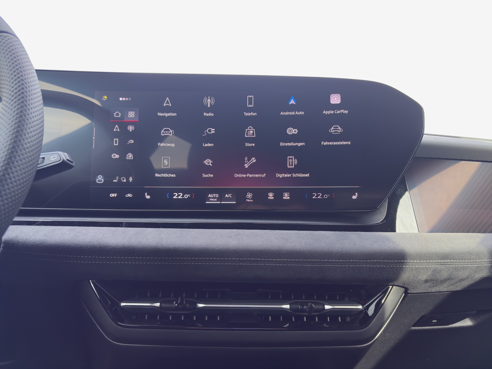 AUDI SQ6 e-tron quattro-image-10