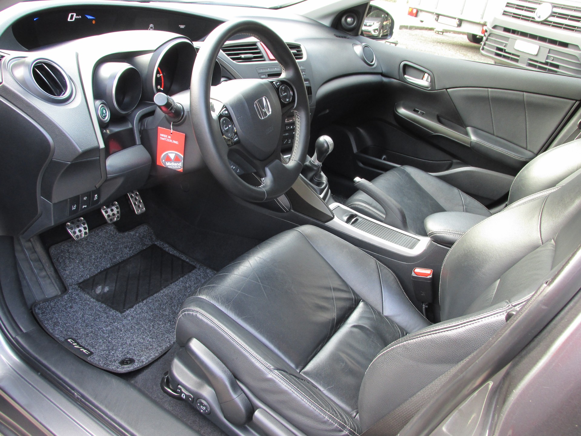 HONDA Civic Tourer 1.6 i-DTEC Executive-image-7