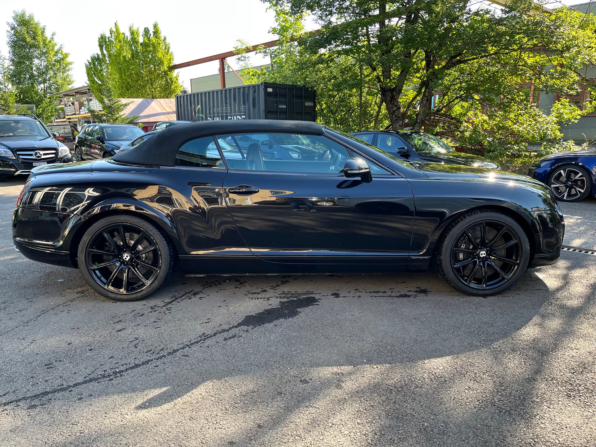 BENTLEY Continental Supersports Convertible 6.0-image-4
