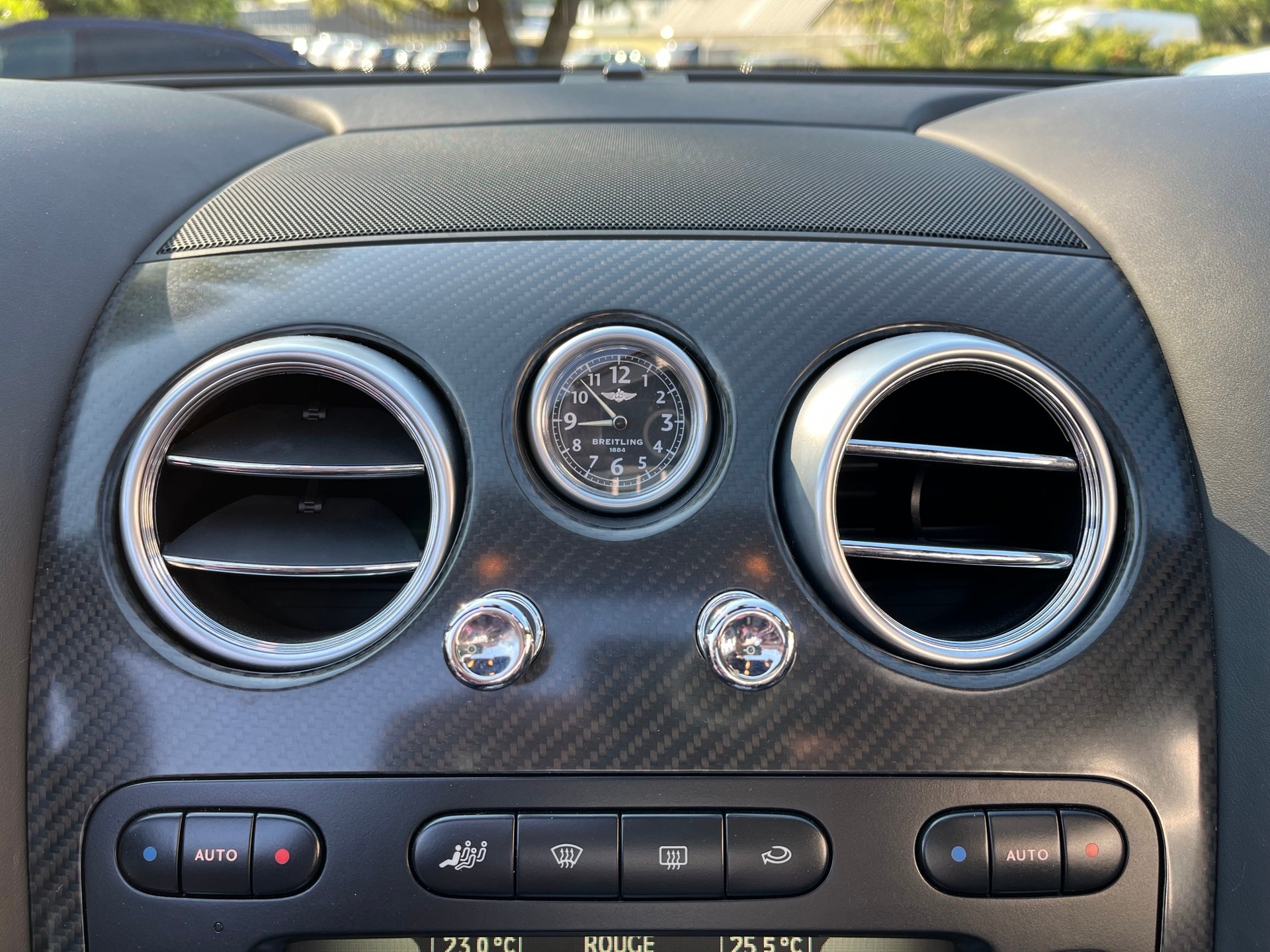 BENTLEY Continental Supersports Convertible 6.0-image-14