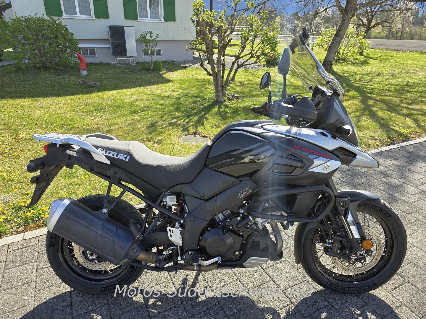 SUZUKI DL1000XA