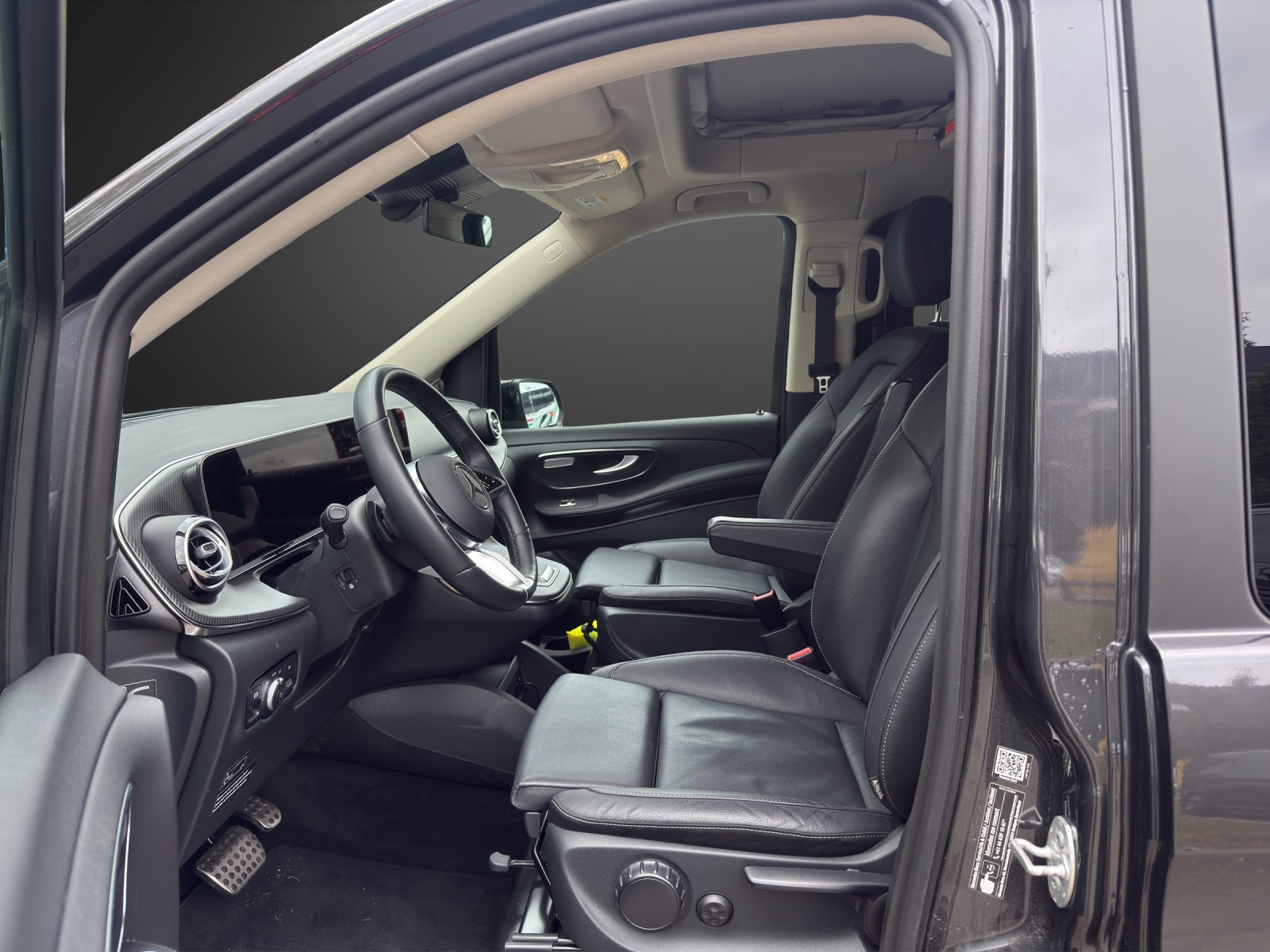 MERCEDES-BENZ Marco Polo 300 d 4M Automat-image-6