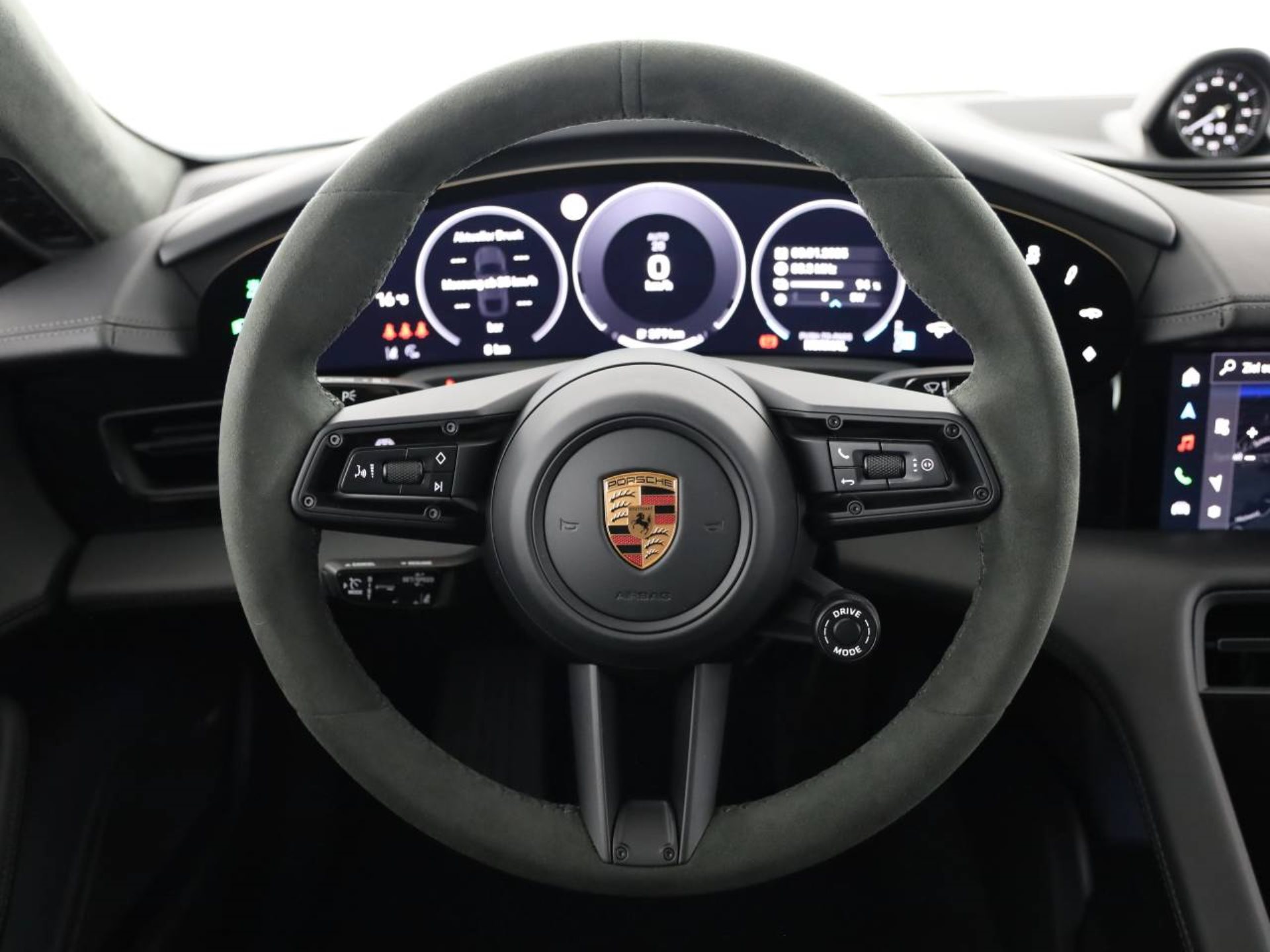PORSCHE Taycan GTS-image-3