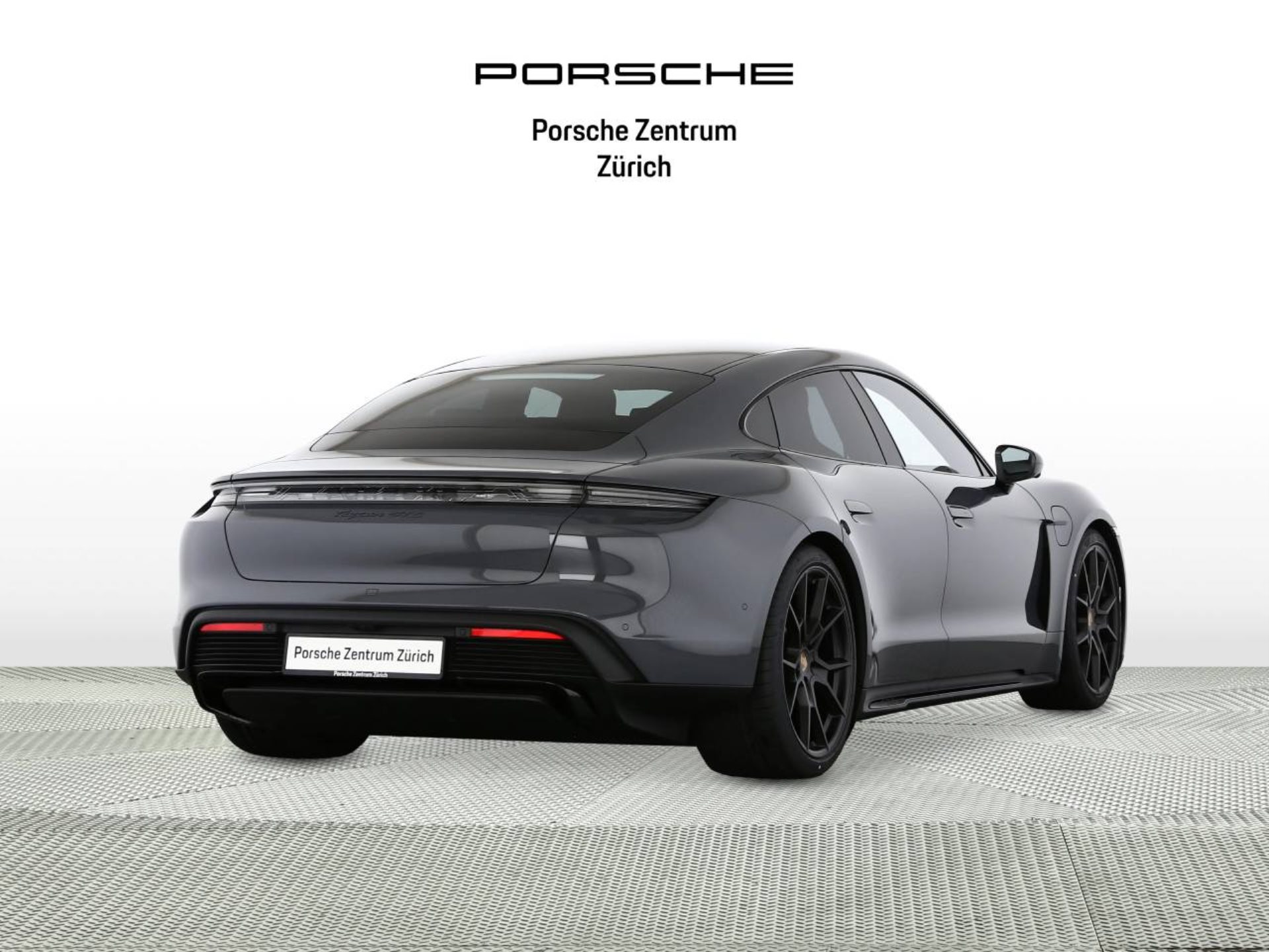 PORSCHE Taycan GTS-image-2