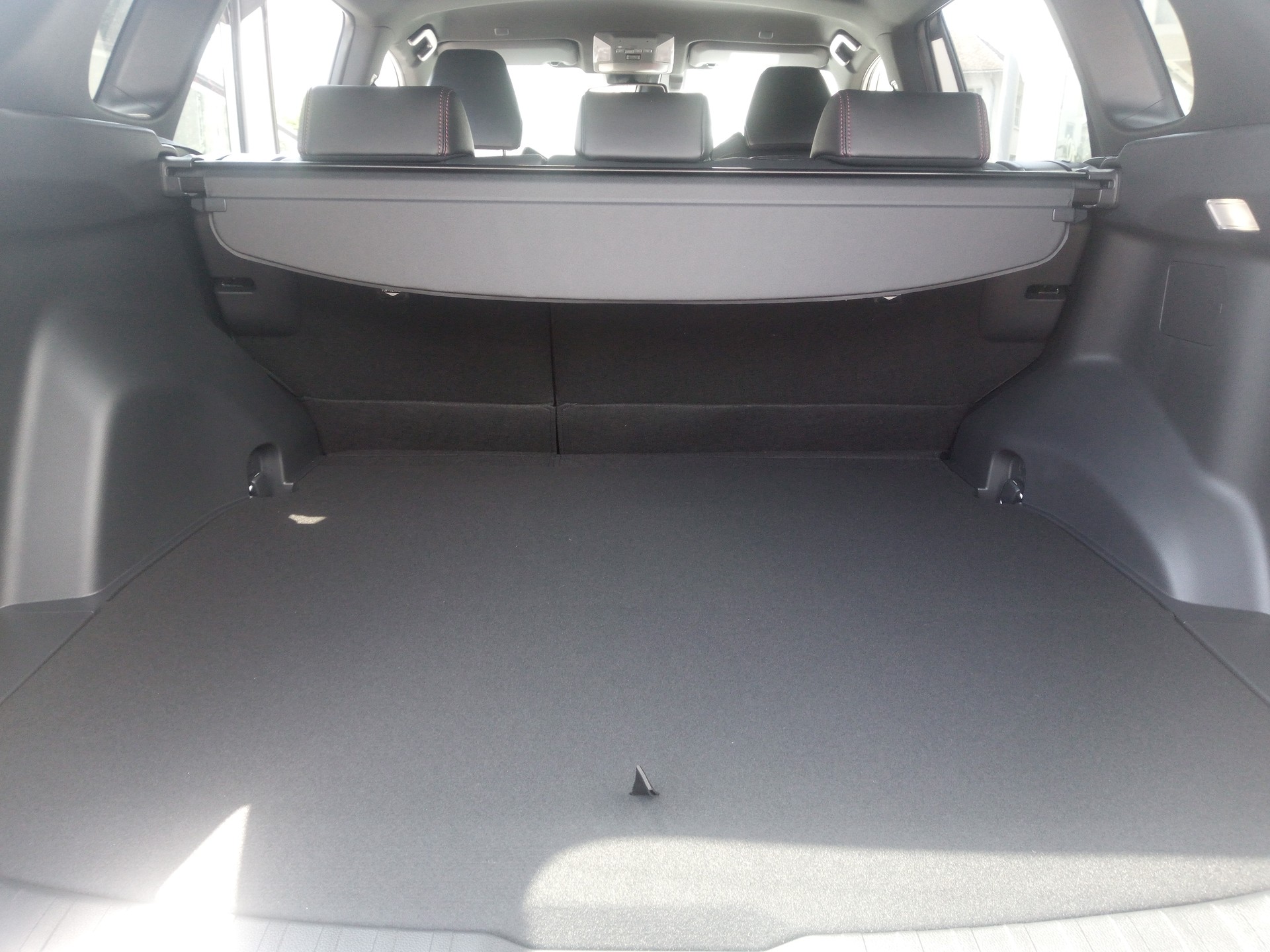 SUZUKI Across 2.5 Plug-in-Hybrid Compact Top E-CVT-image-10