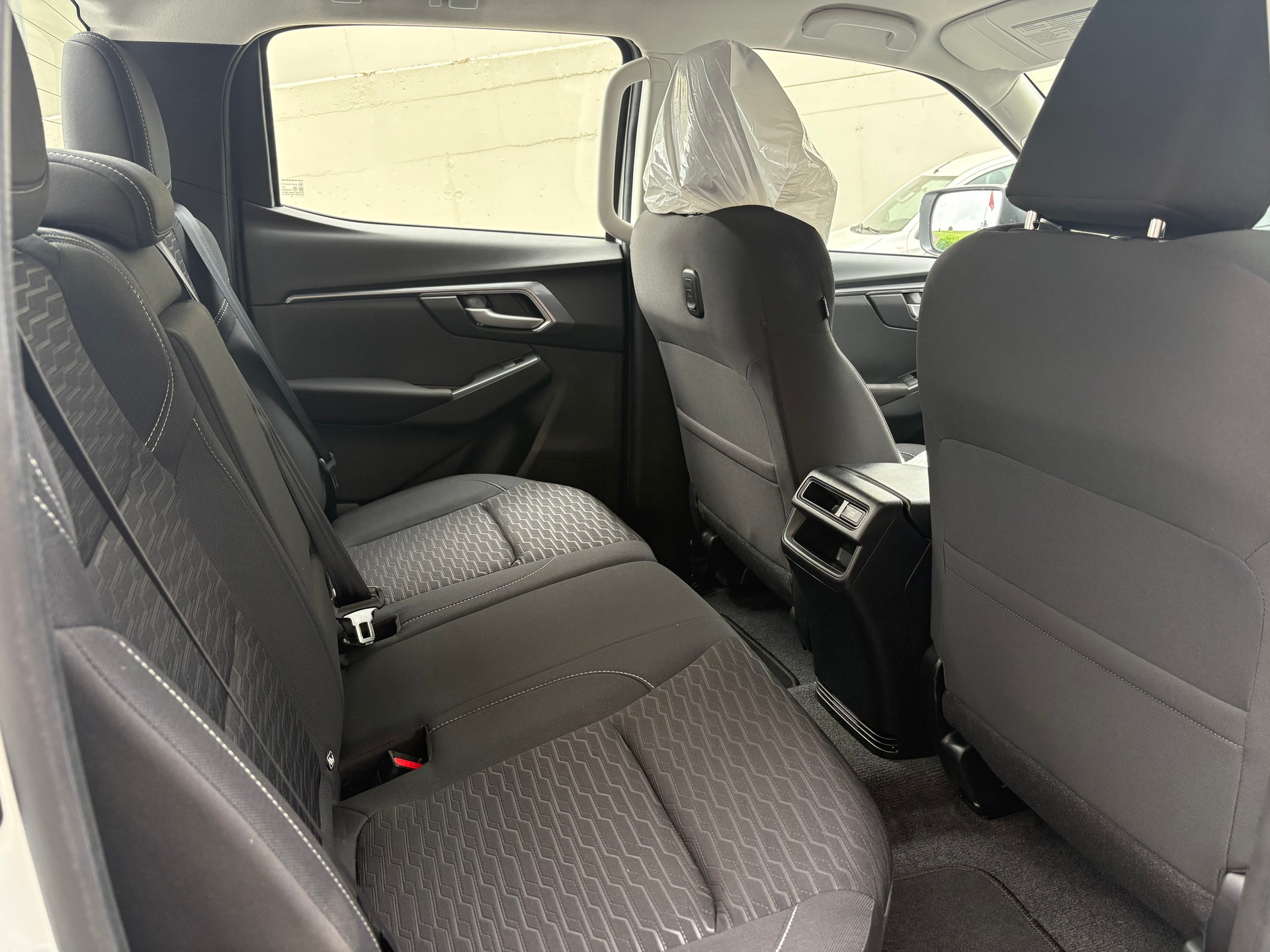 ISUZU D-MAX 1.9 CrewCab N60BB+ 4x4-image-9