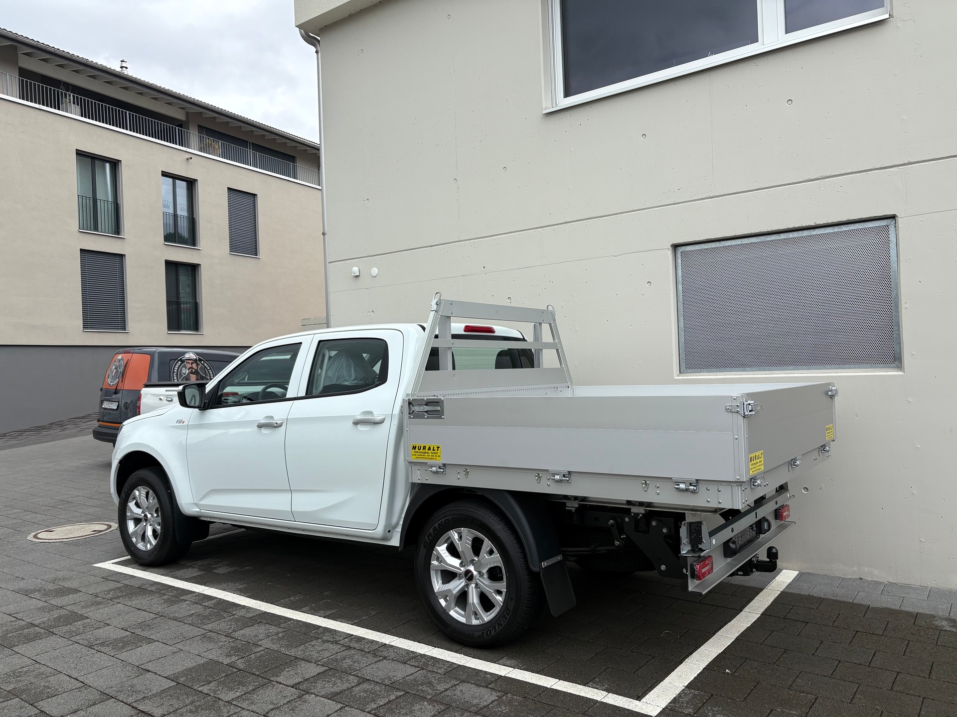ISUZU D-MAX 1.9 CrewCab N60BB+ 4x4