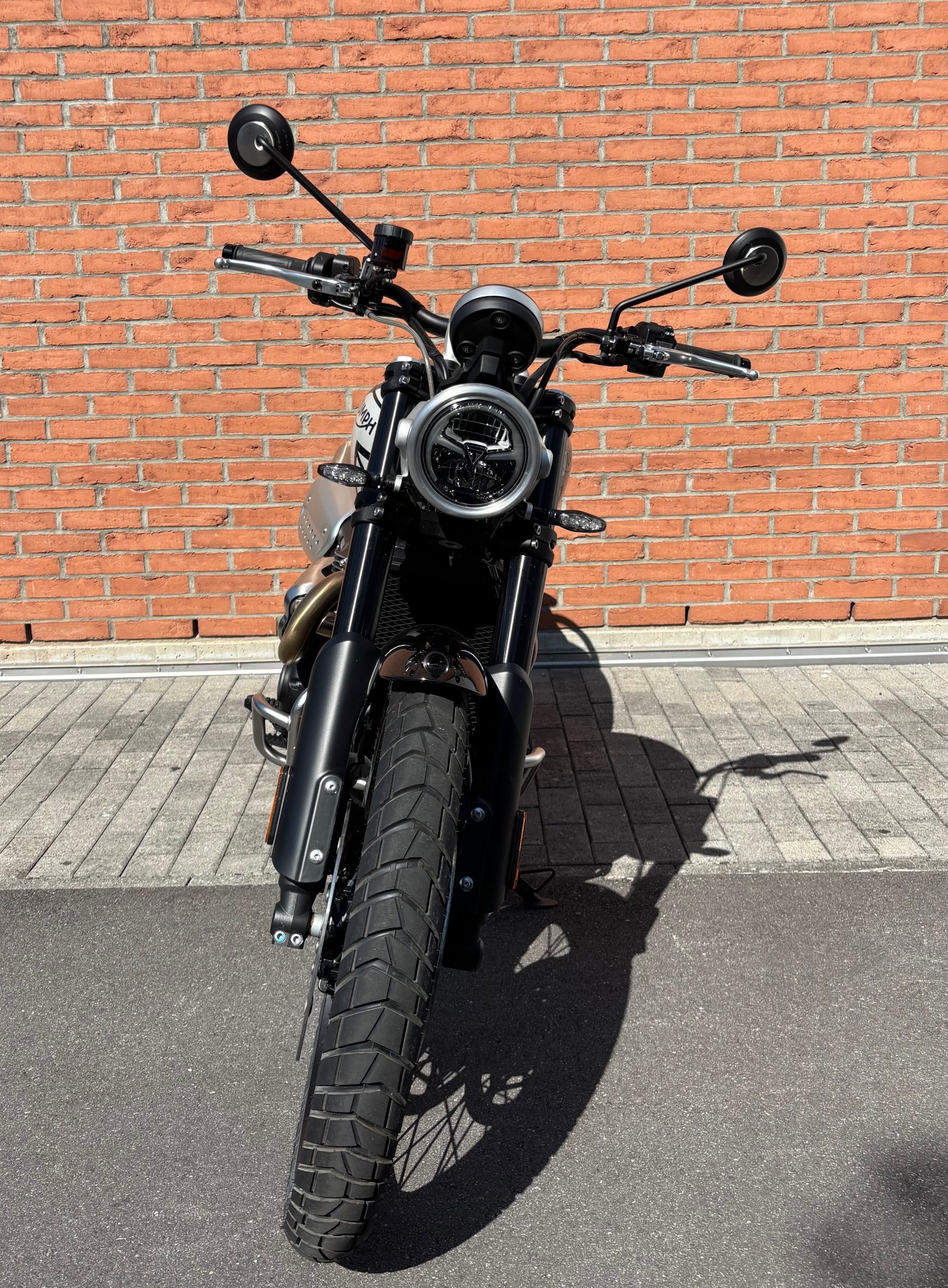 TRIUMPH Scrambler 1200 X-image-2