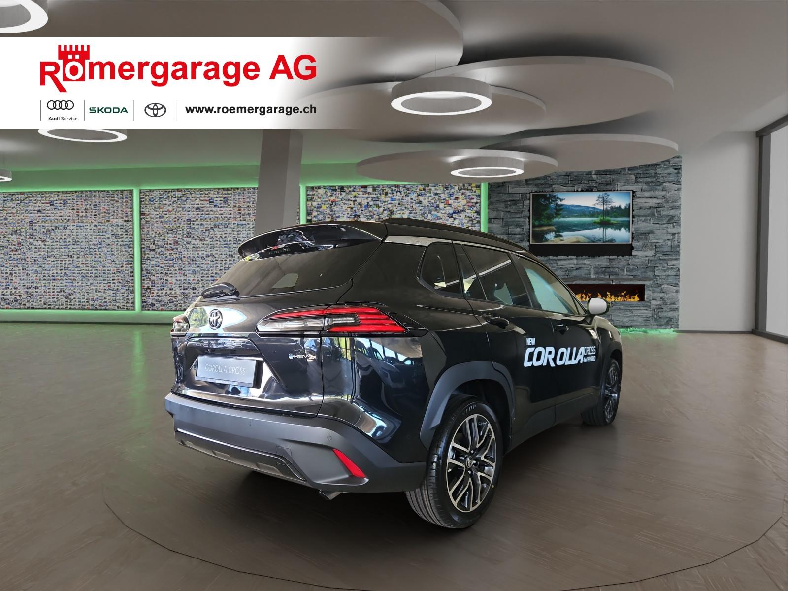 TOYOTA Corolla Cross 2.0 HSD Premium AWD-i-image-3